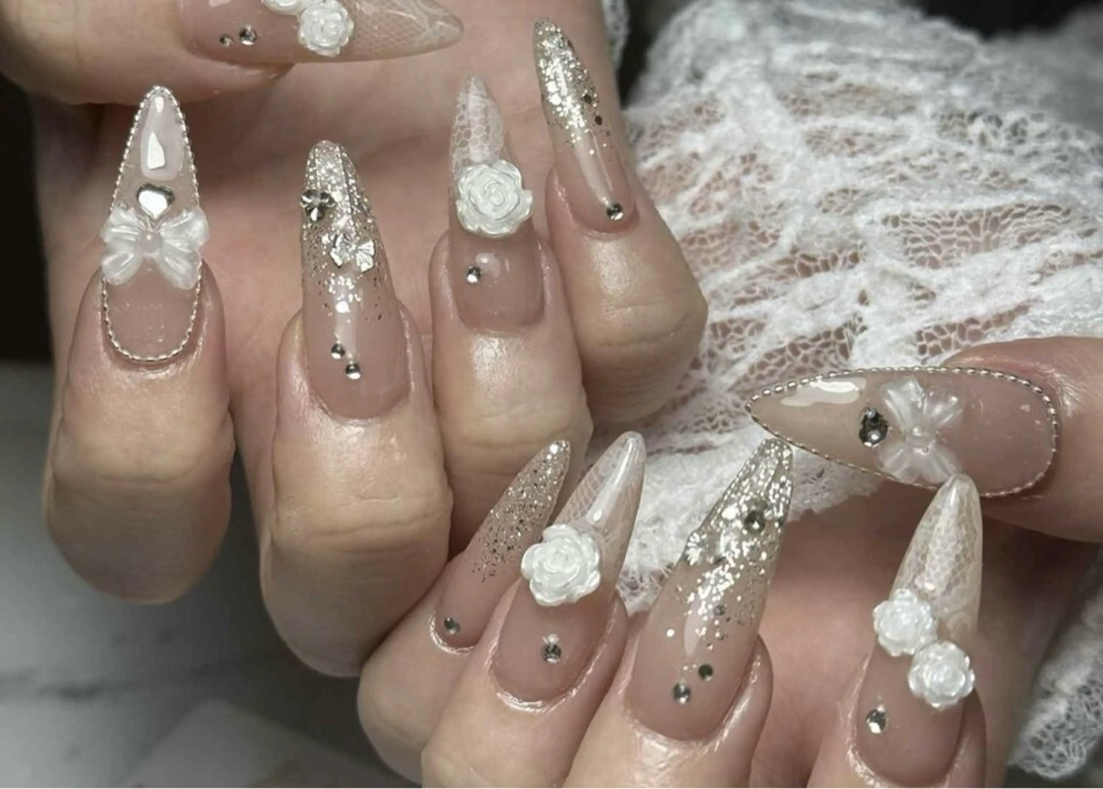 ネイル アートネイル フレンチネイル ジェルネイル グラデーション 韓国ネイル ハンドネイル Nail Salon kihi大塚店のネイルデザイン