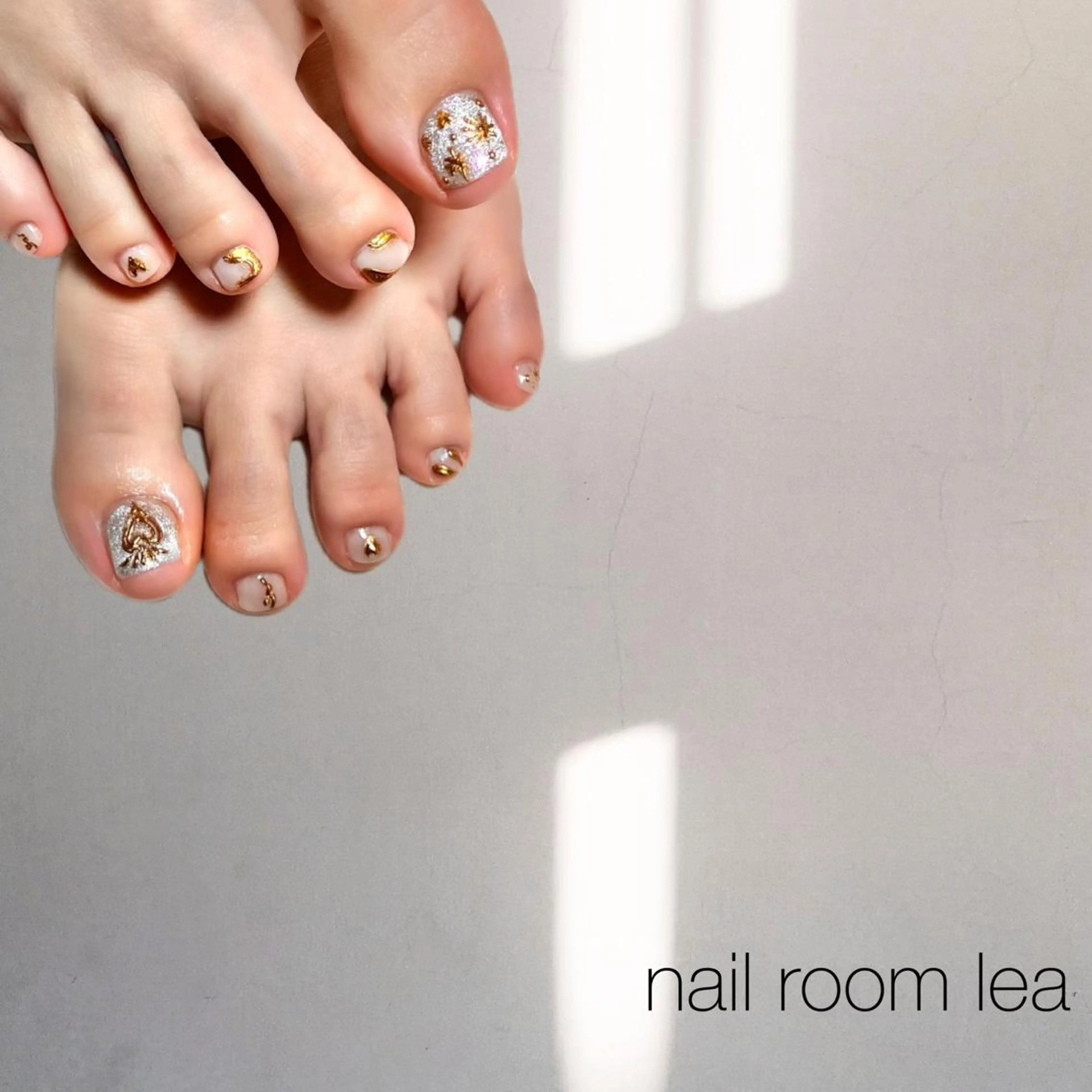 ネイル フットネイル nailroom leaのネイルデザイン