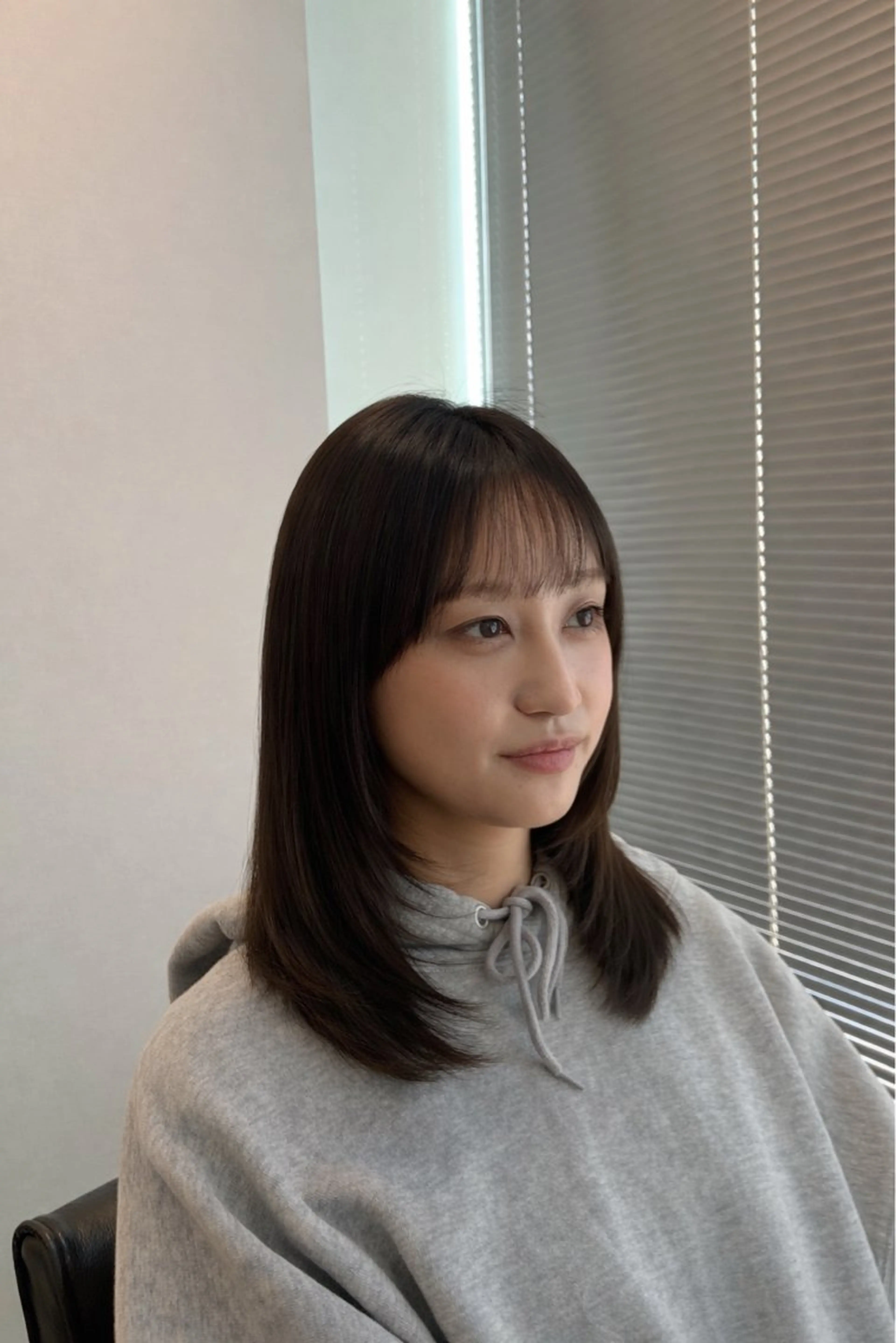 セミロング 顔周りカット レイヤーカット カット ヘアカラー レイヤー/顔周り たすけのヘアスタイル