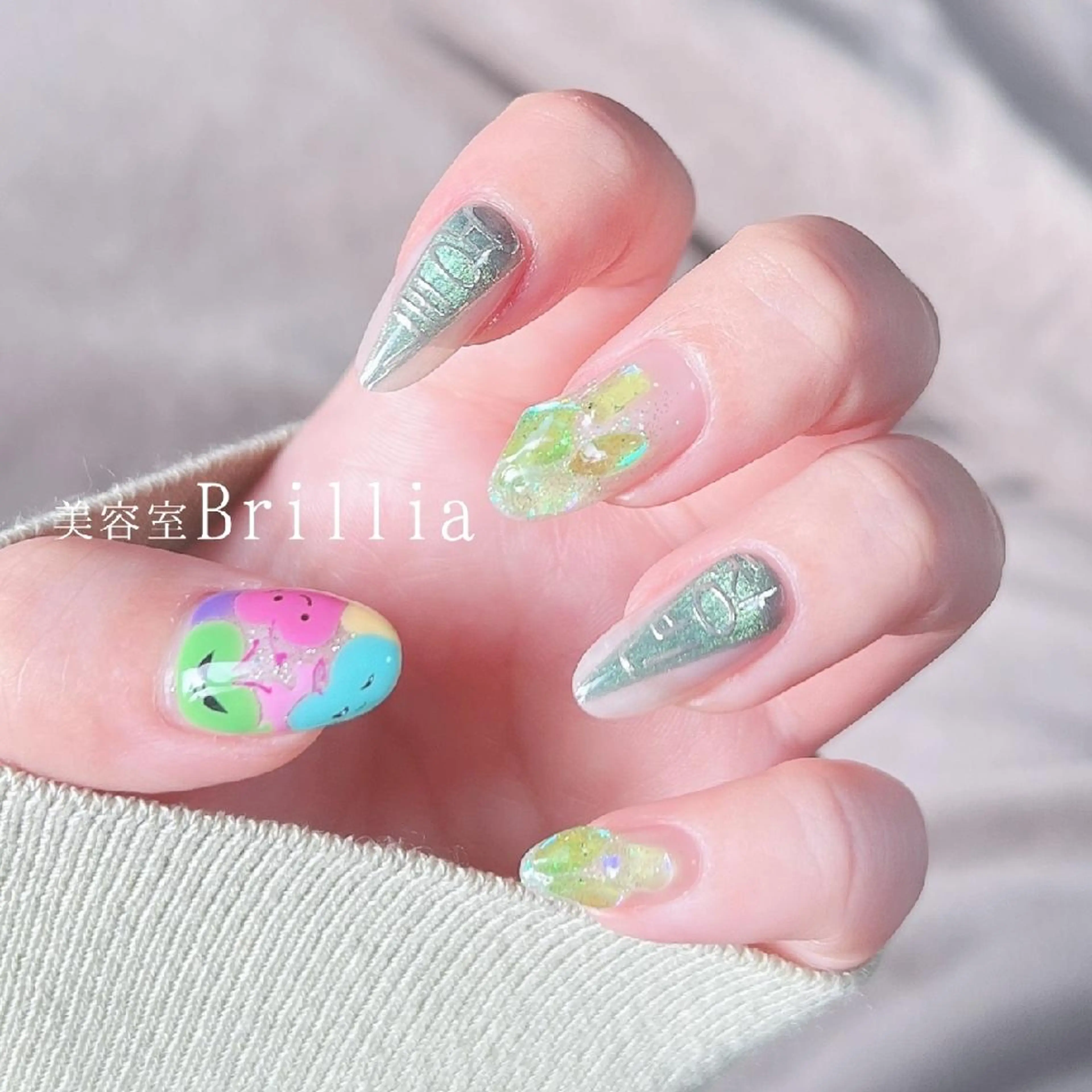 ネイル 持ち込み ハンドネイル 柴田 彩のネイルデザイン