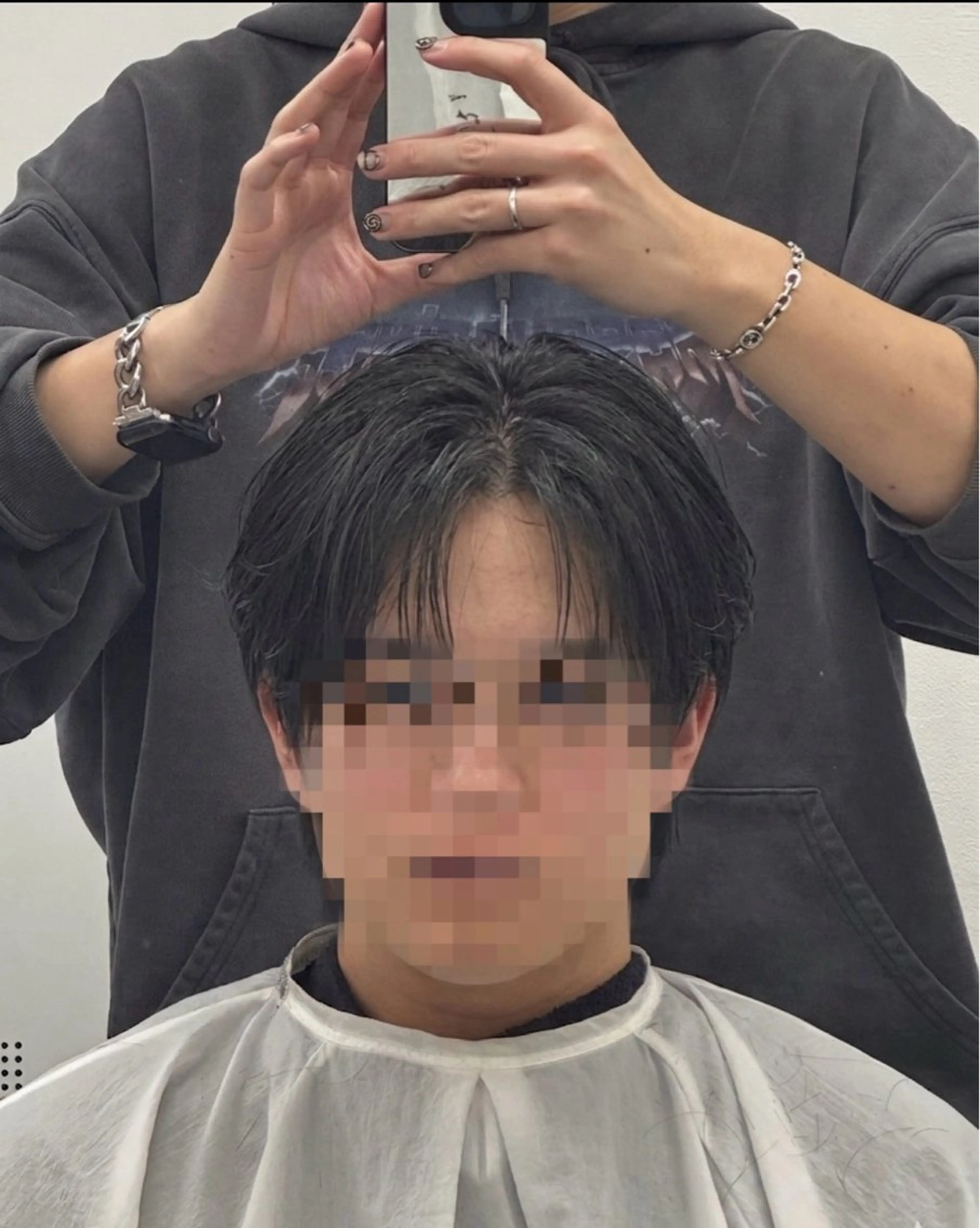 メンズ 赤み消し／アッシュ系 ／ダウンパーマ／優斗のヘアスタイル