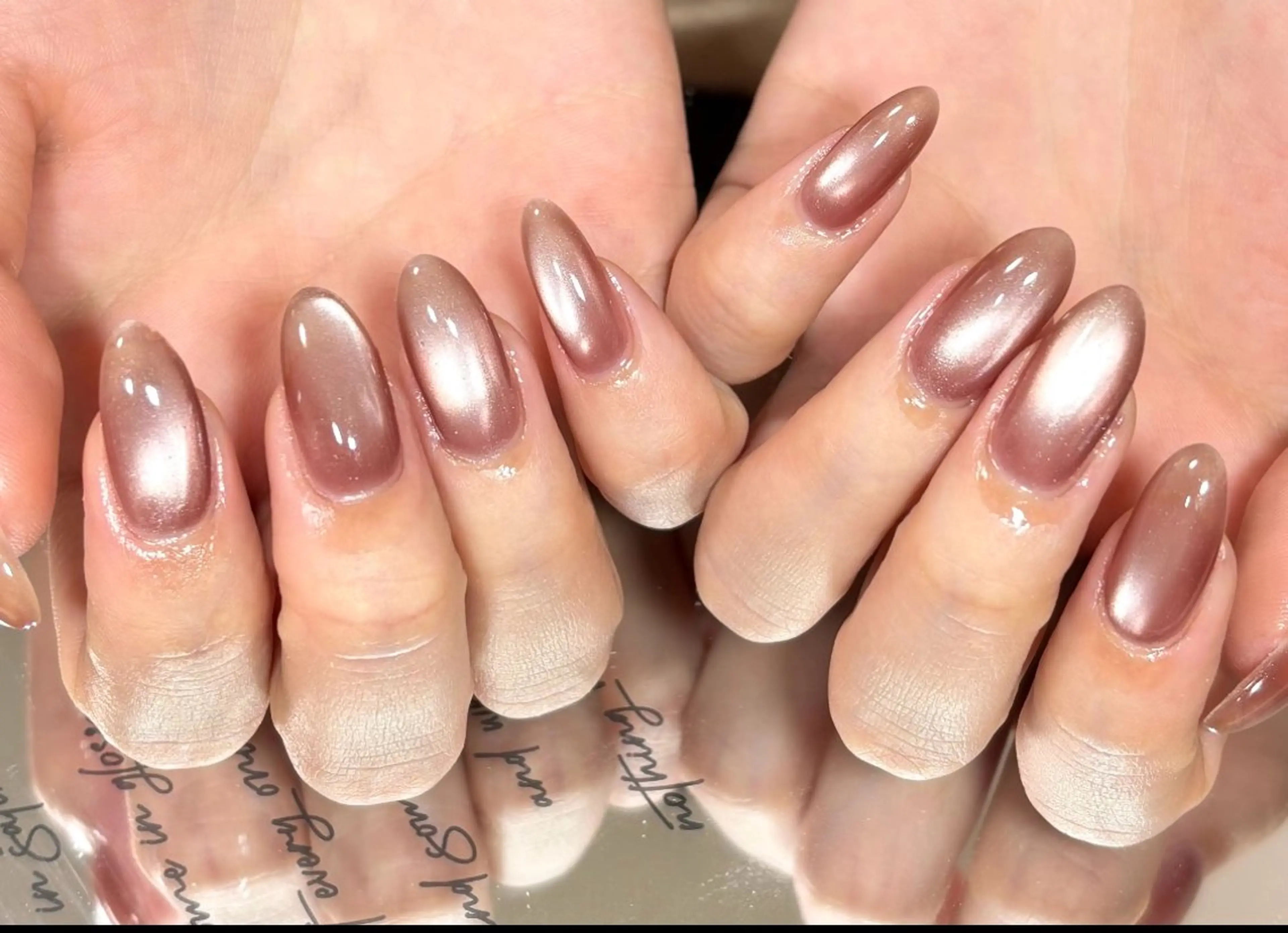 ネイル アートネイル べっ甲ネイル チークネイル 長さ出し フラッシュネイル ハンドネイル ハンドケア For you. Nail Salonのネイルデザイン