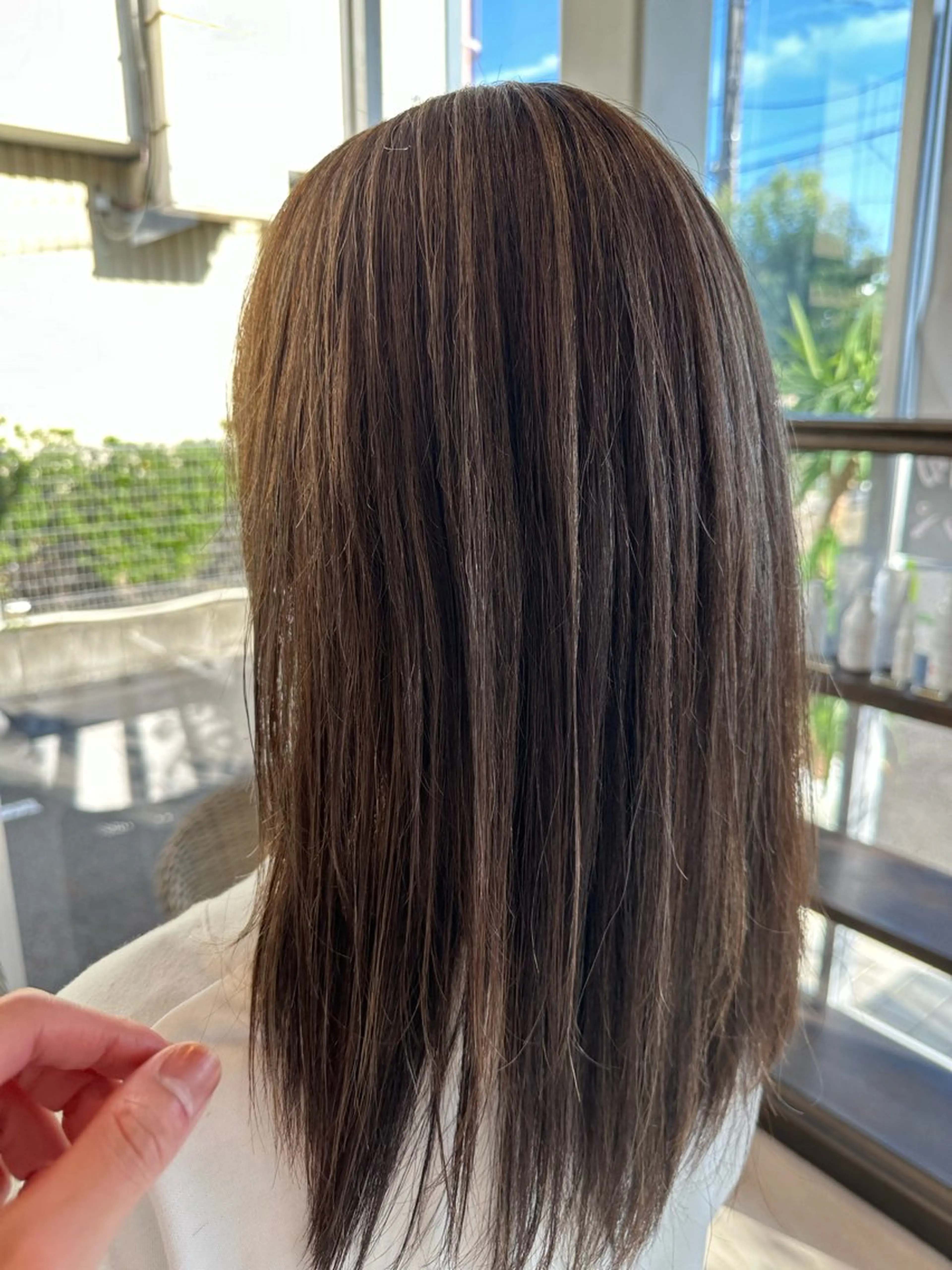 ロング ハイライト 白髪ぼかしモデル 募集中ヒキマカイトのヘアスタイル