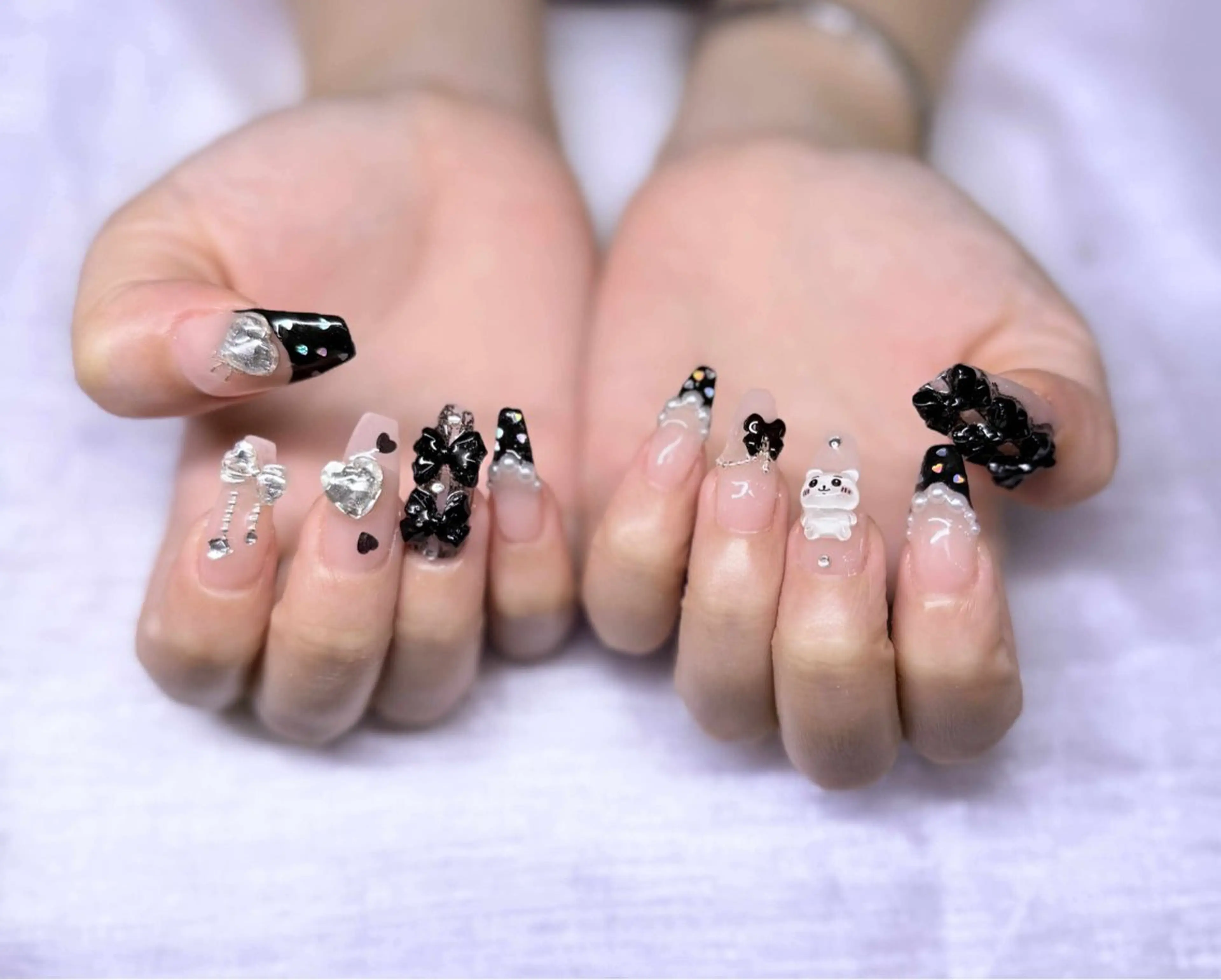 ネイル 長さ出し グラデーション 卒業式 キラキラネイル マグネットネイル ハンドネイル Lee Nailsのネイルデザイン