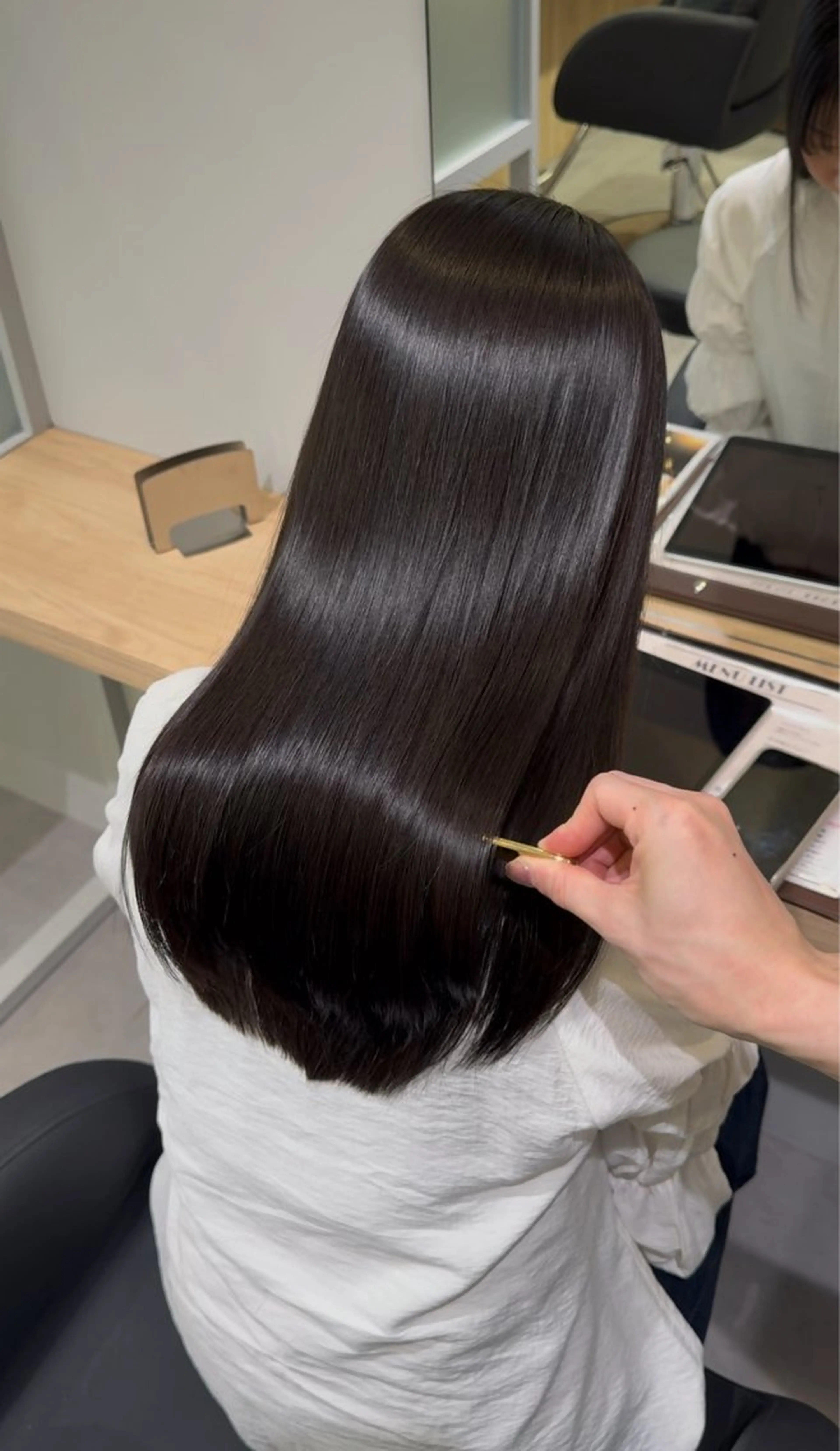 ロング マスイ カイセイのヘアスタイル