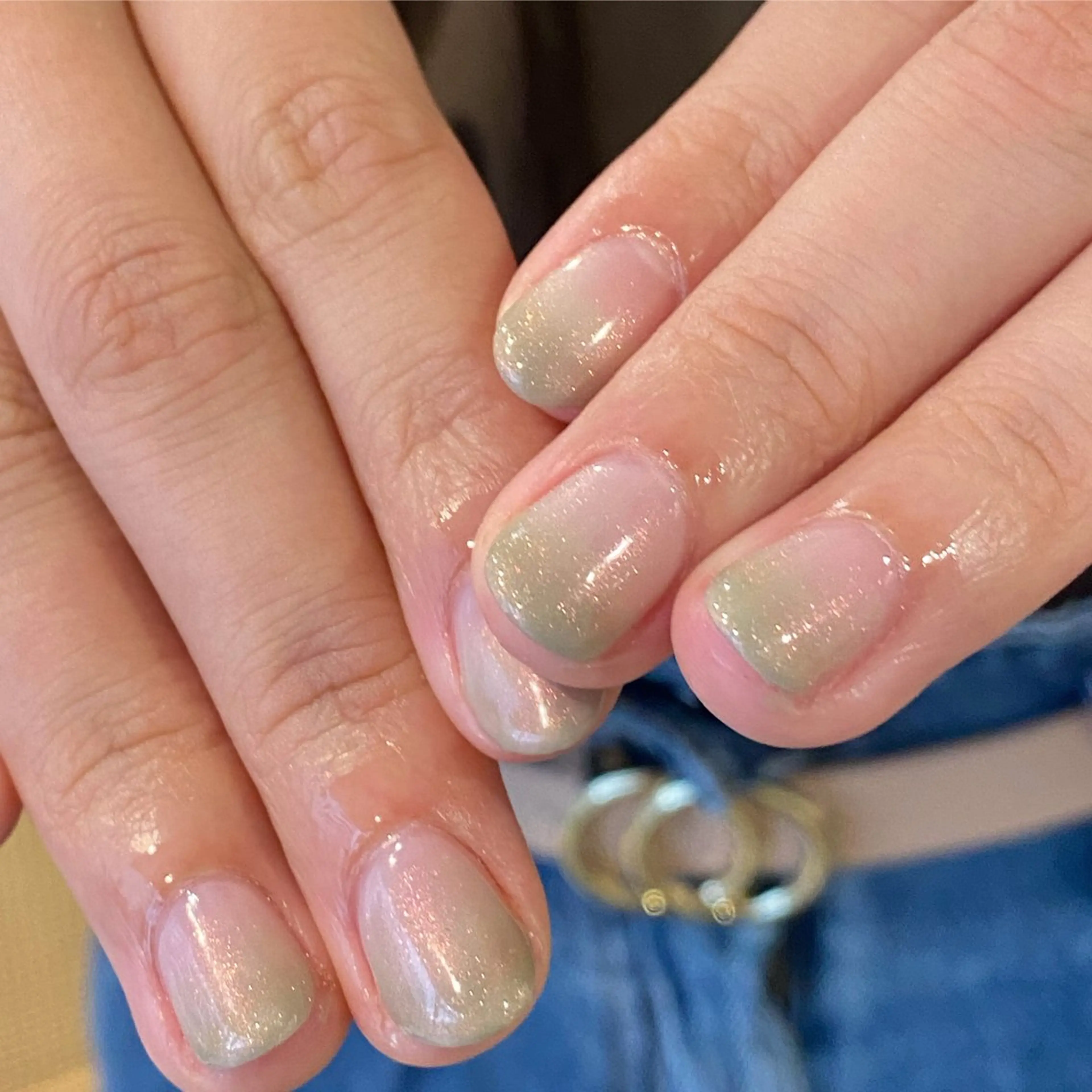 ネイル グラデーション しほ (quro.n)のネイルデザイン