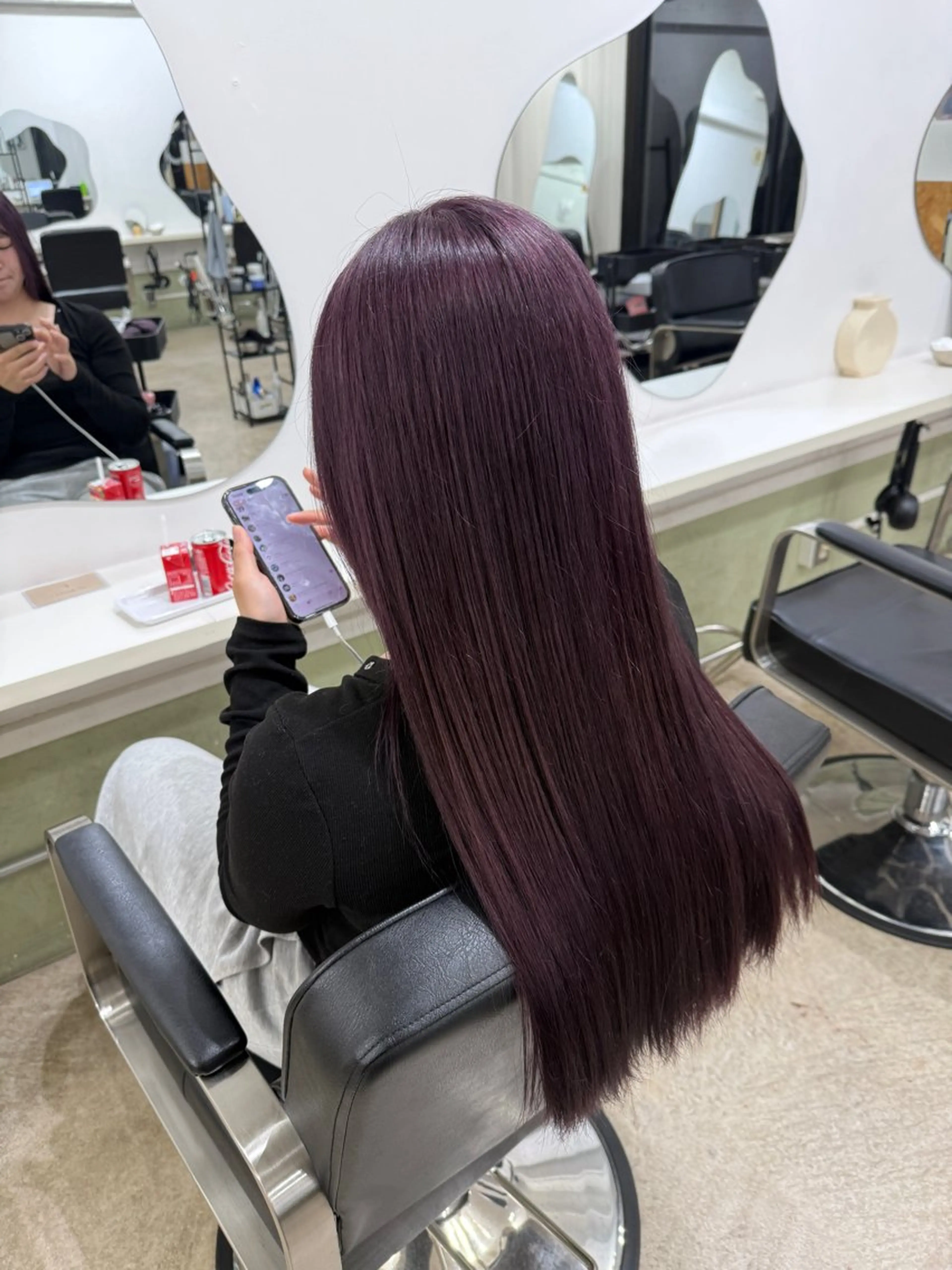 ロング カラー C H i R iのヘアスタイル