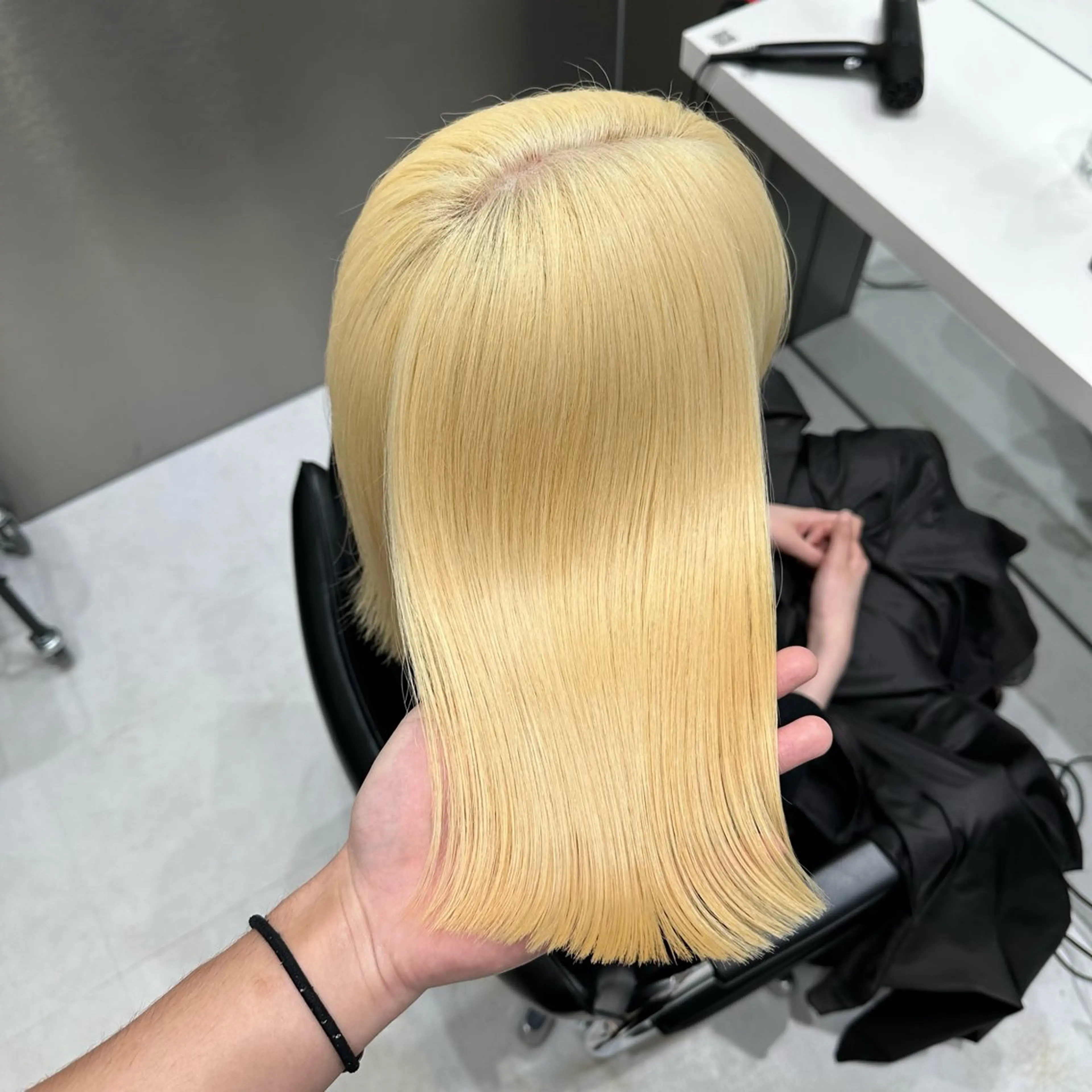 セミロング カラー ヘアカラー ✨髪質改善艶カラー✨ リュウトのヘアスタイル