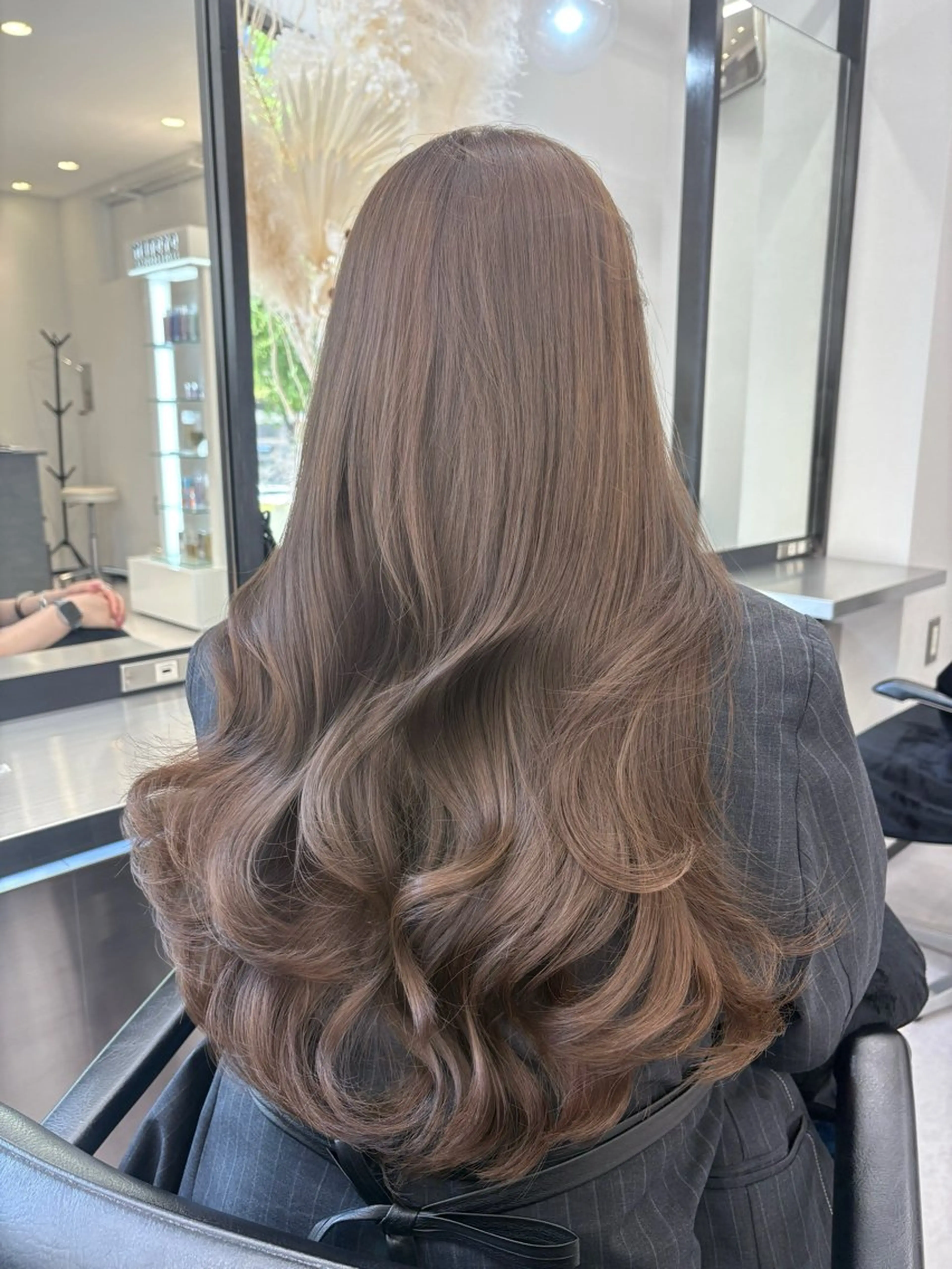 ロング カラー カット ヘアカラー 堀江/透明感 ベージュ/白川幸太のヘアスタイル