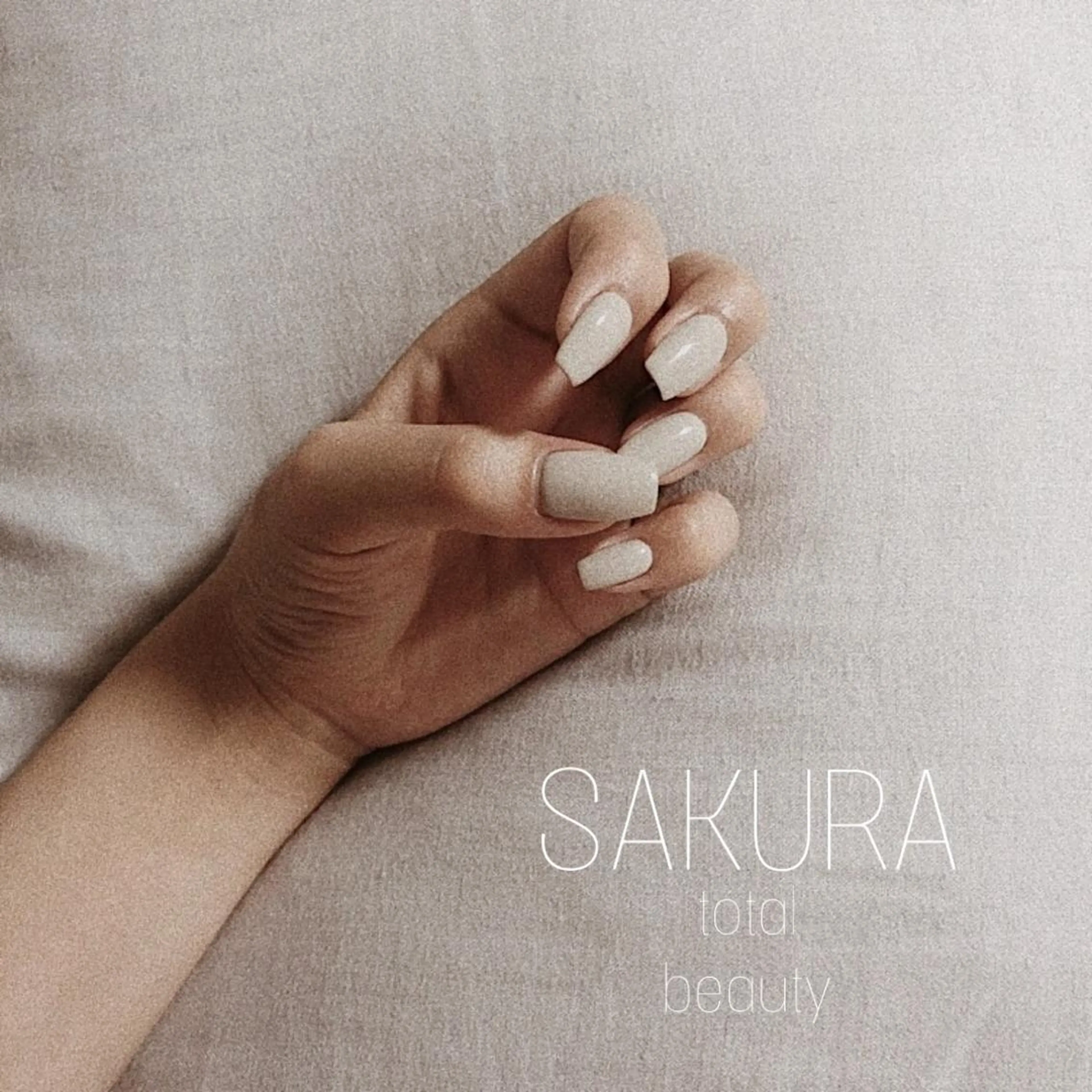 ネイル ハンドネイル フットネイル SAKURA 山野のマツエク・マツパデザイン