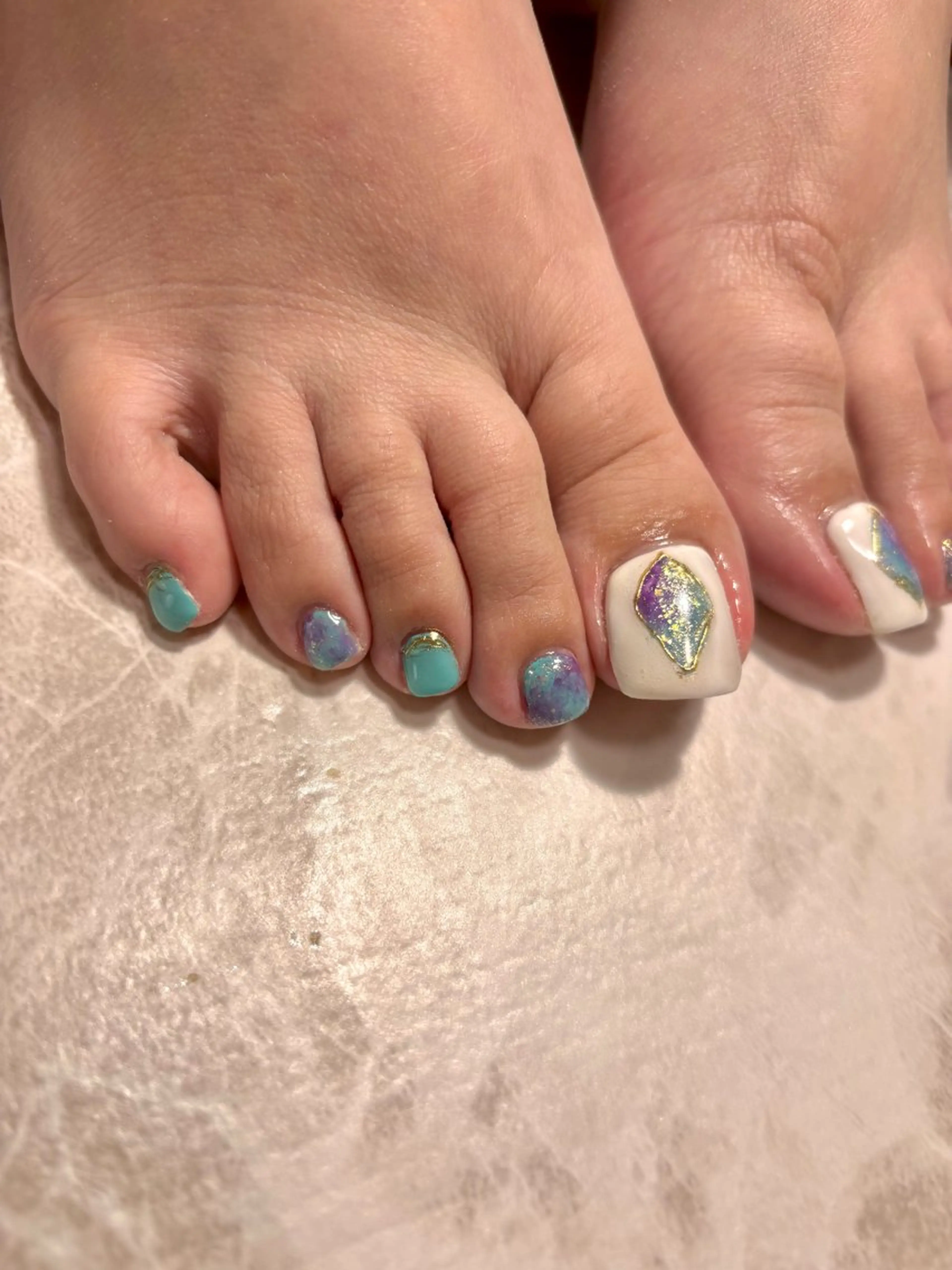 ネイル LOVEnail tomoのネイルデザイン