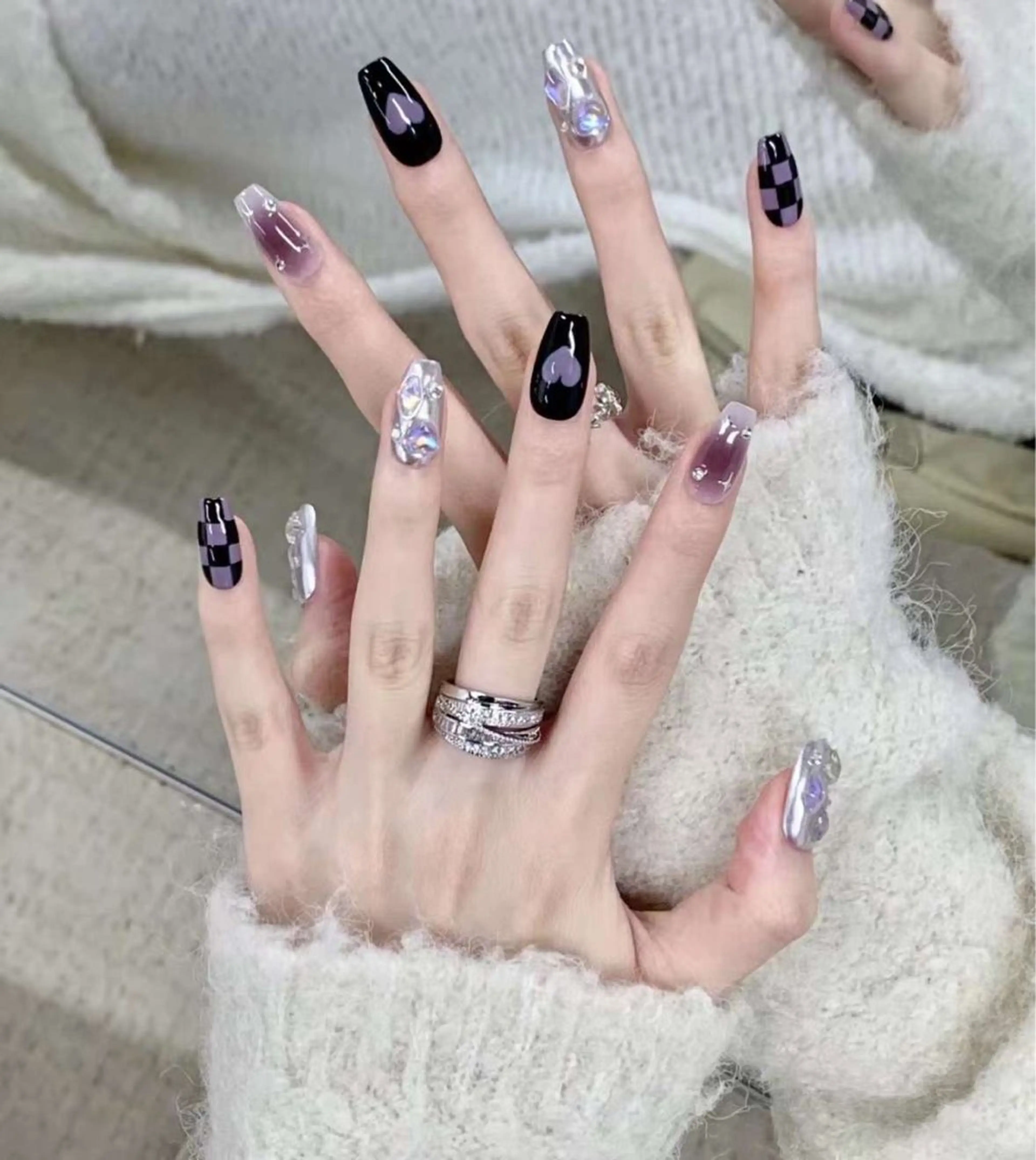 ネイル Cutil Nailsalon所属・Cutil. Nail🌈のネイルデザイン
