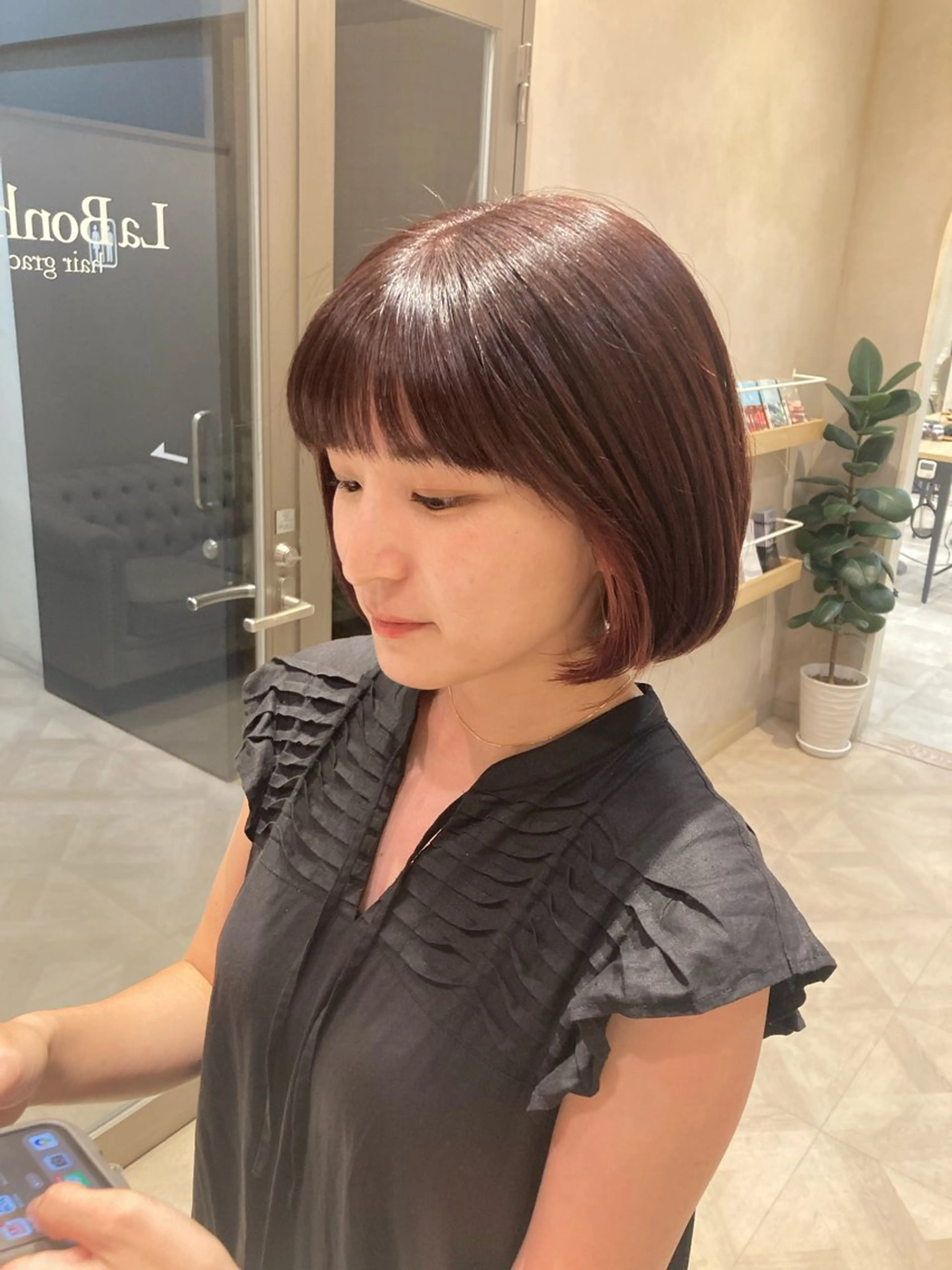 ショート カラー あべ えみのヘアスタイル