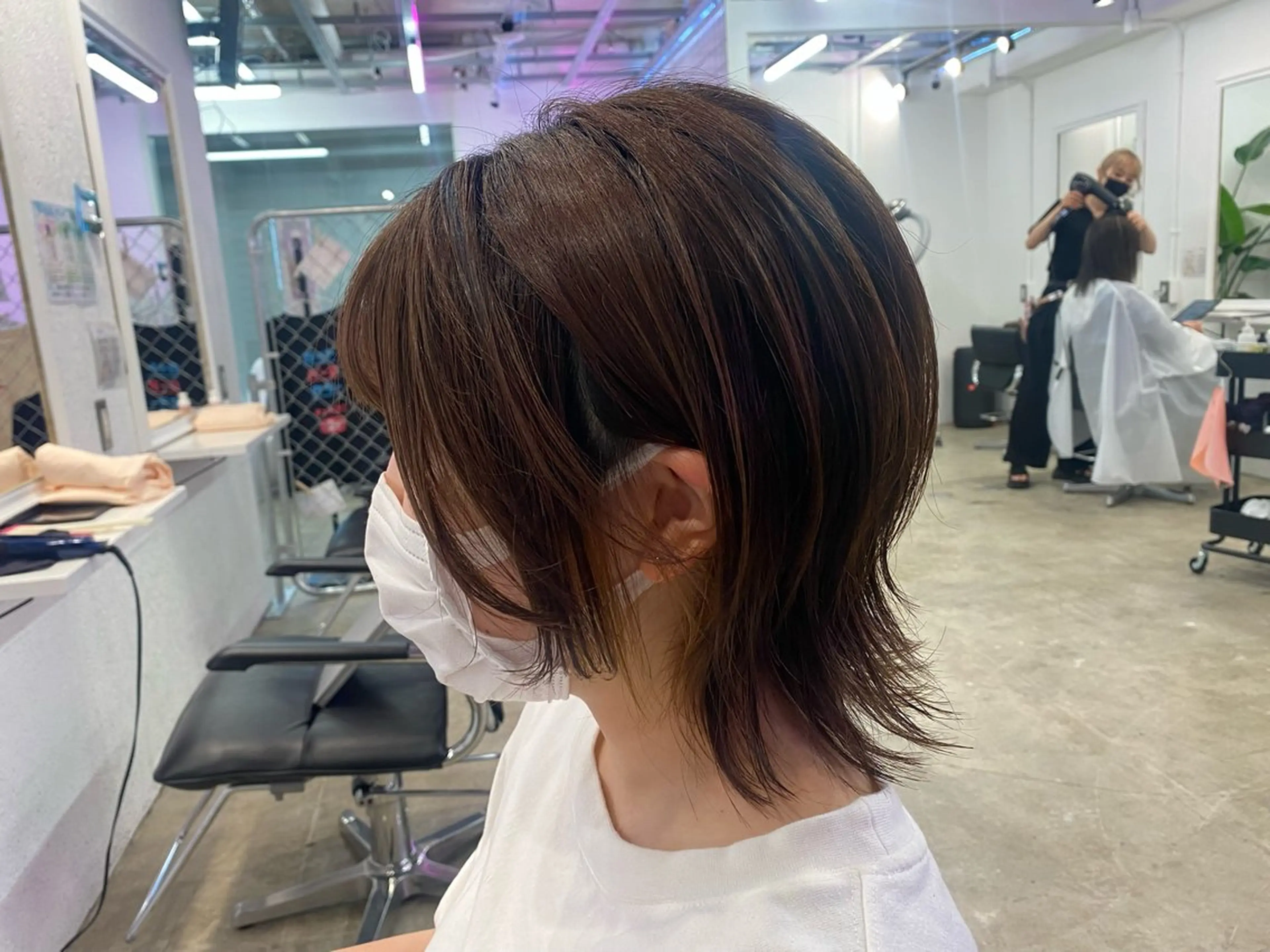 ミディアム ウルフカット カット ヘアカラー トリートメント 【ウルフ/レイヤー/ 白髪ぼかし】タツヤのヘアスタイル