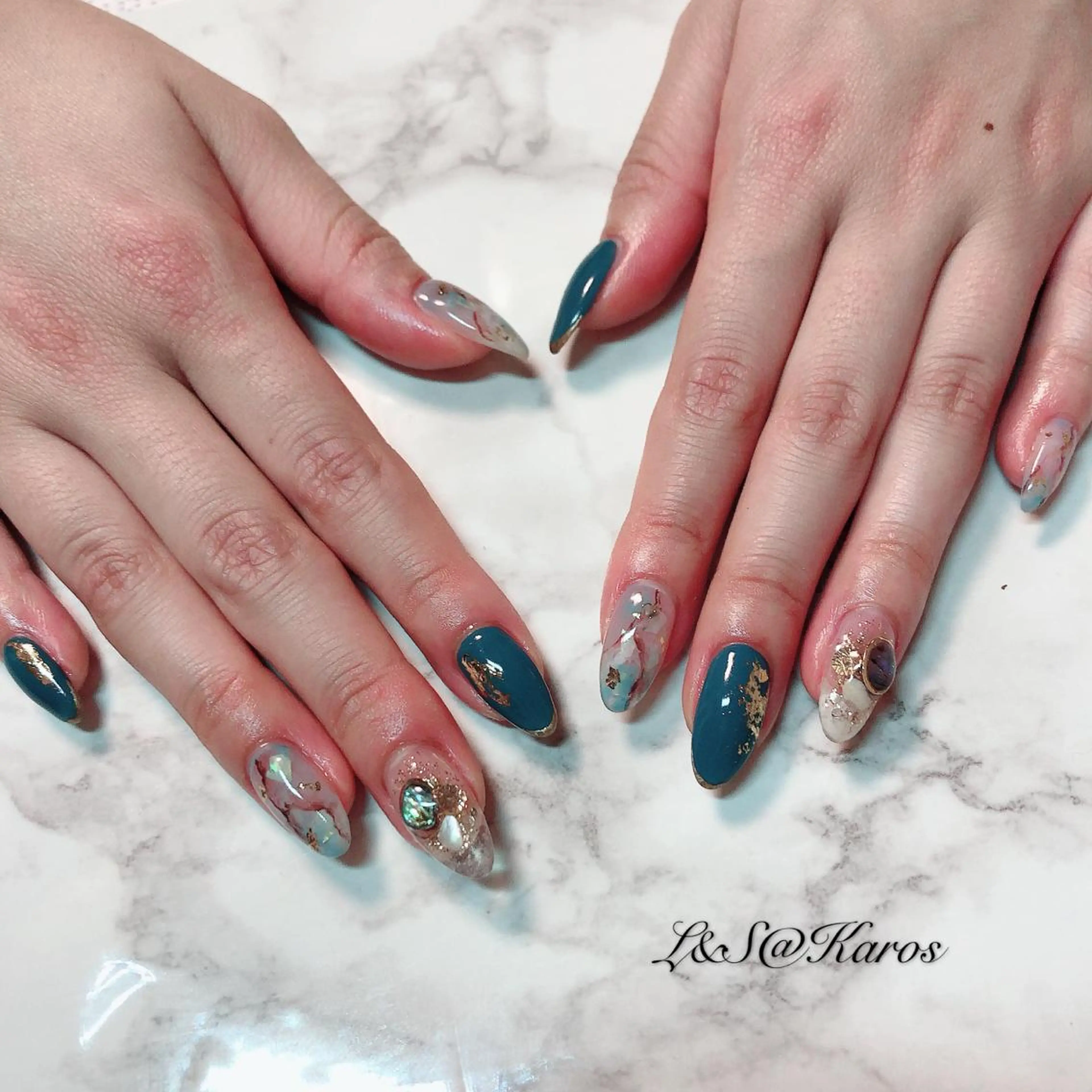 ネイル ハンドネイル L&S@ Karosのネイルデザイン