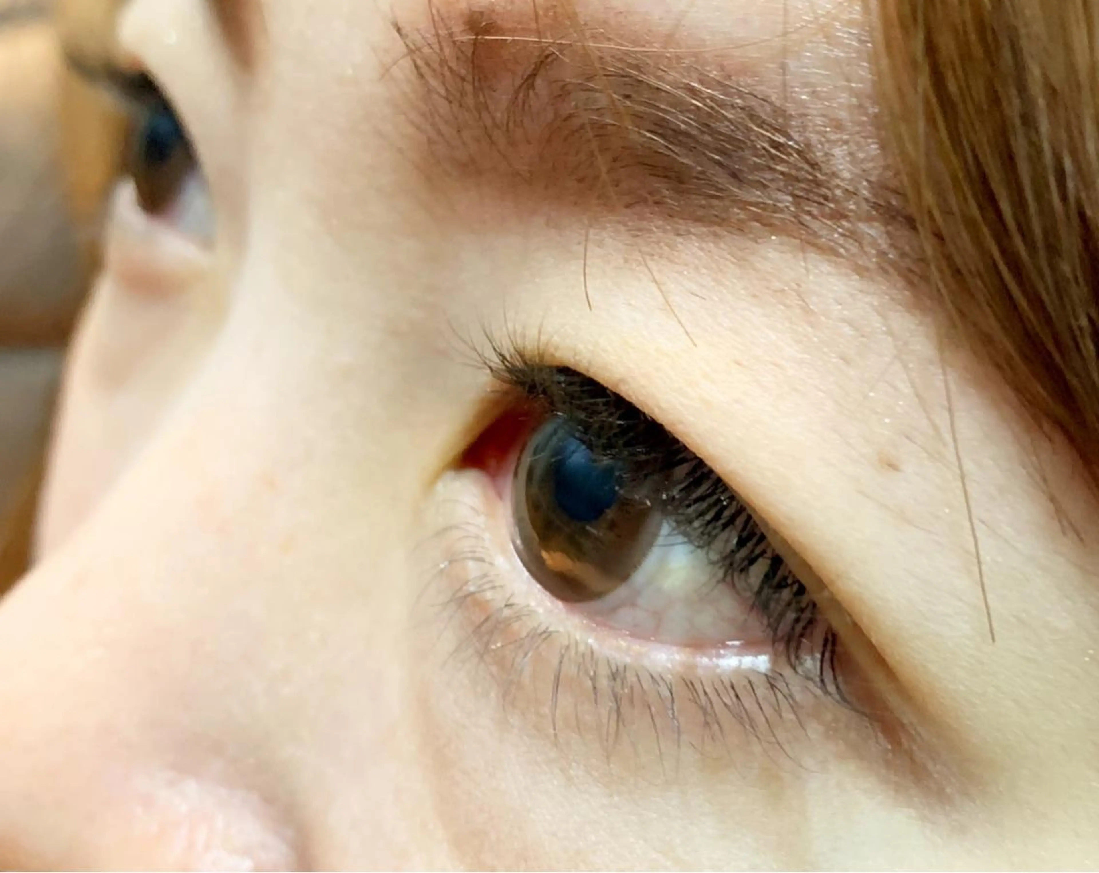 マツエク・マツパ 小林 美央のヘアスタイル