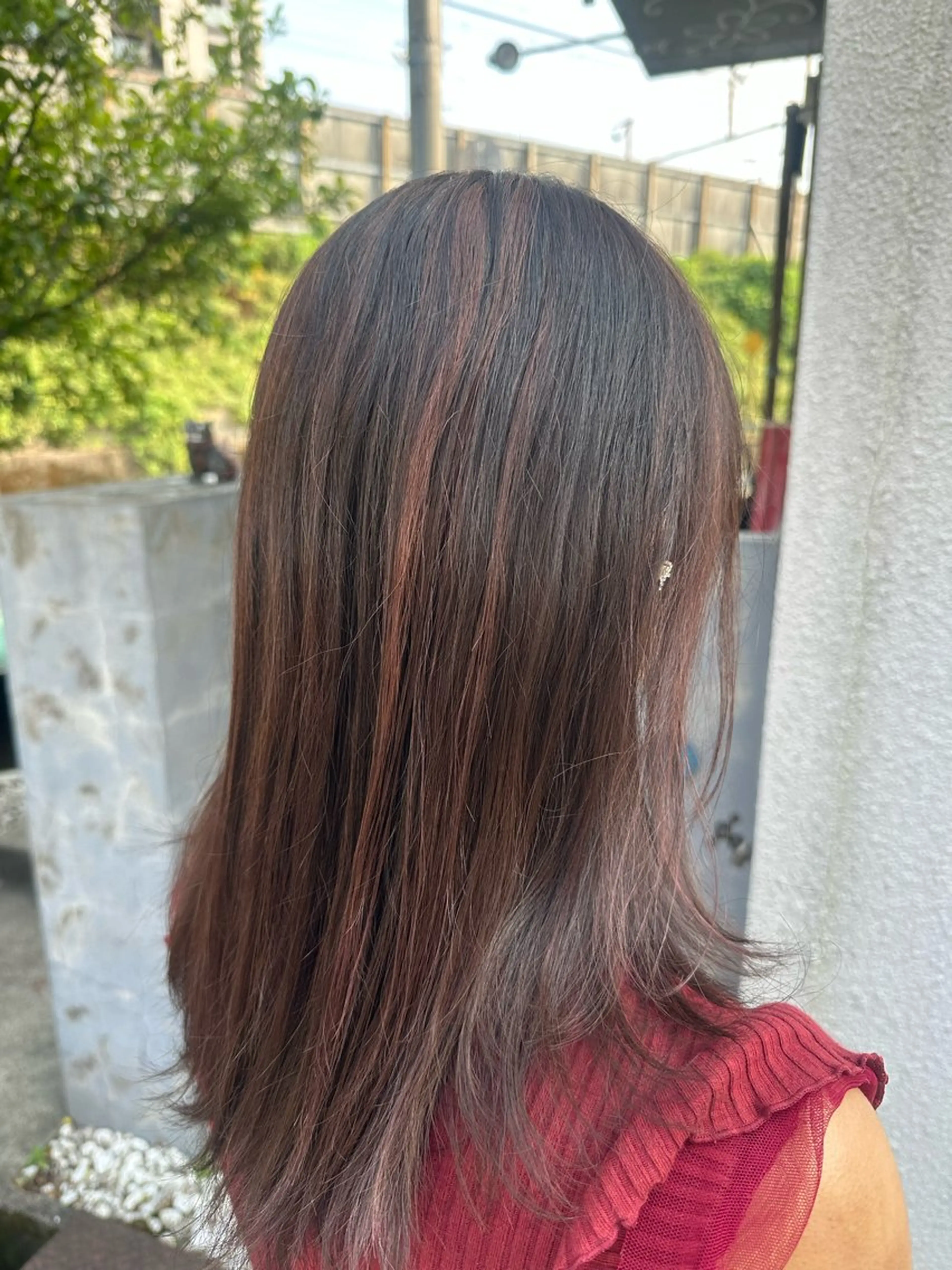 セミロング カラー ハイライトカラー ピンクカラー ハイライト ヘアカラー 安達 望のヘアスタイル