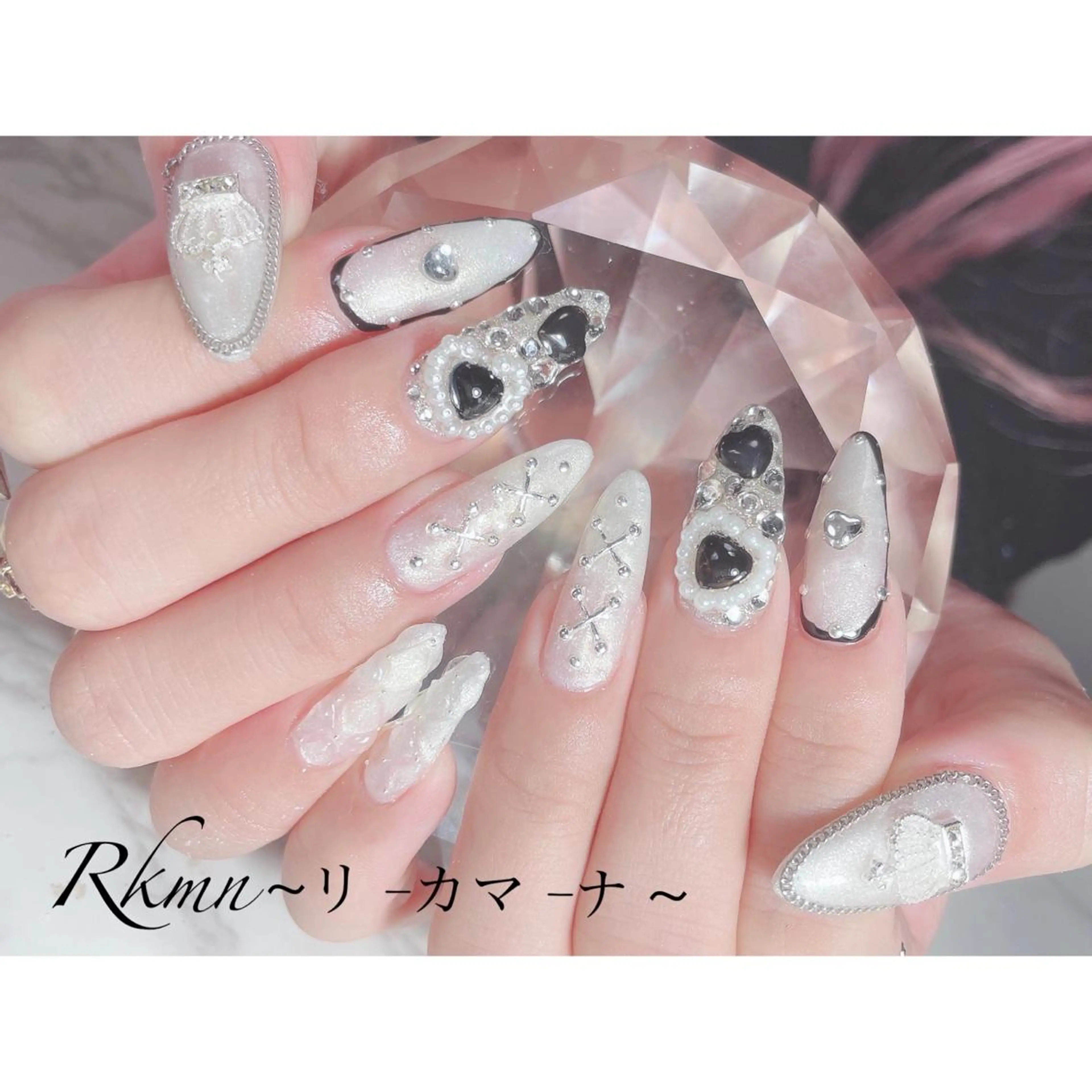 ネイル アートネイル フレンチネイル ジェルネイル グラデーション ハート ハンドネイル フットネイル ハンドケア Rkmn ~リ-カマ-ナ~のネイルデザイン