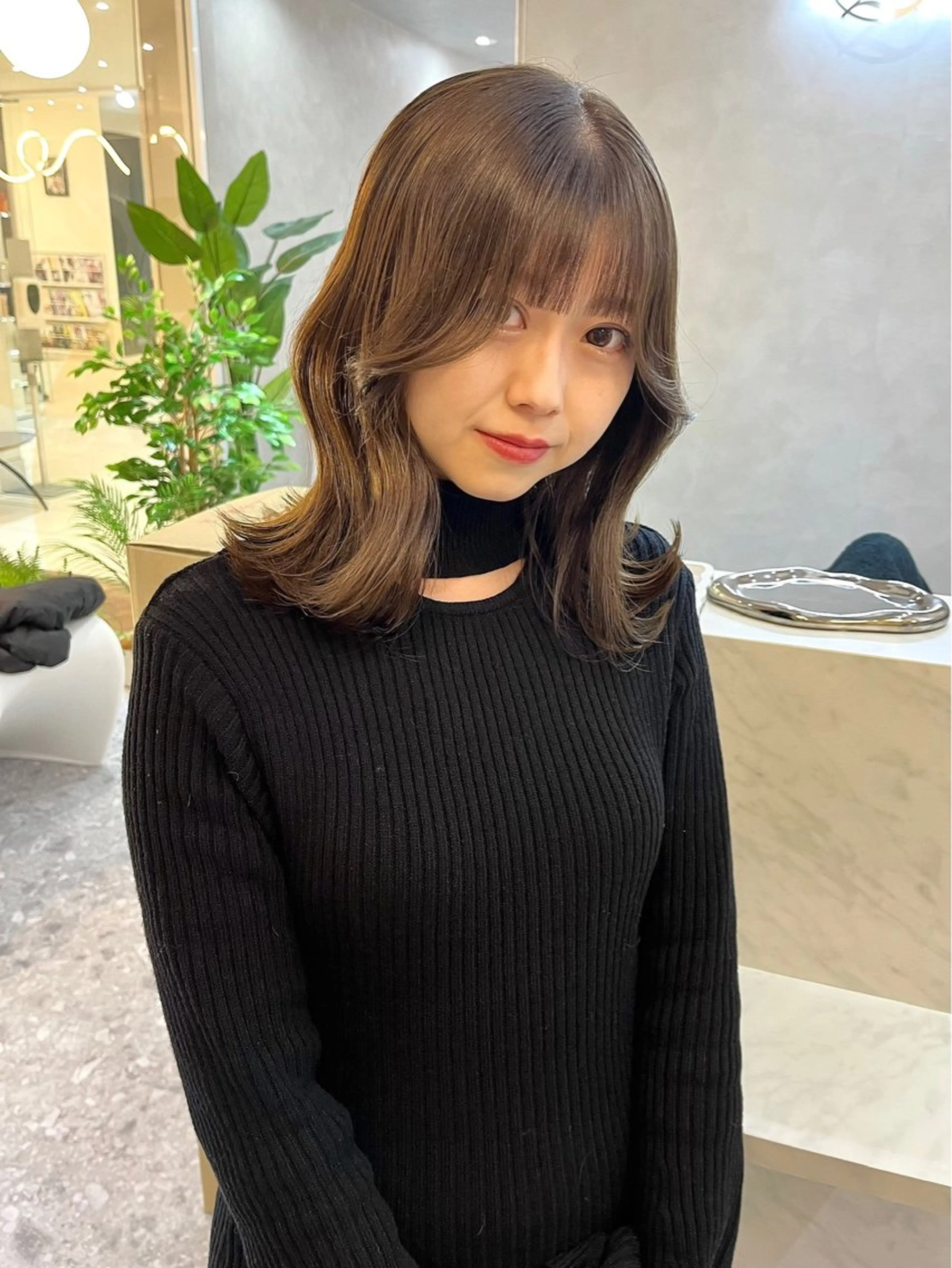 セミロング カラー 韓国ヘア🇰🇷/ 顔周り/松田光里のヘアスタイル