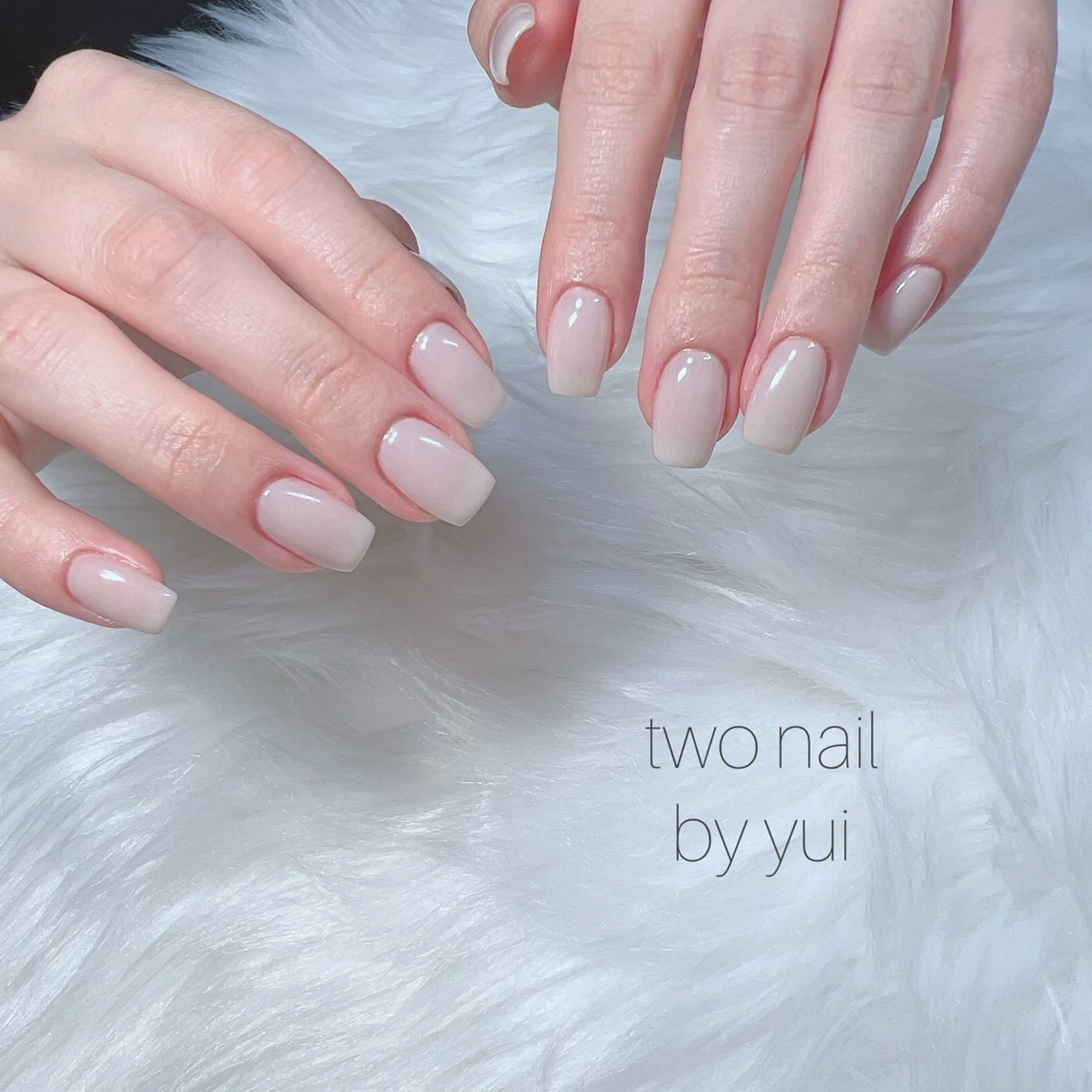 ネイル ネイルチップ ホワイト ハンドネイル two nailのネイルデザイン