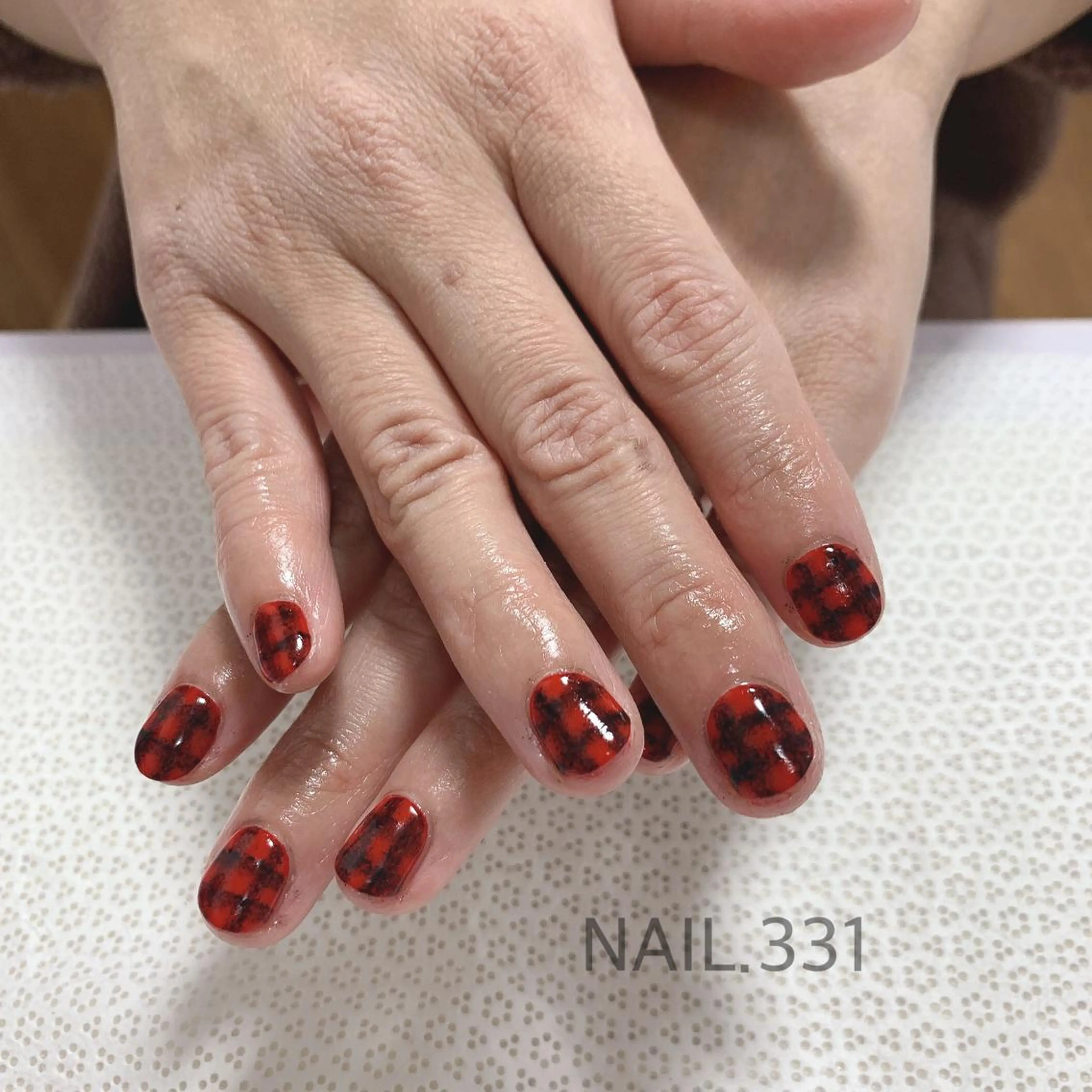 ネイル アートネイル キラキラネイル ニュアンスネイル ショートネイル ストーンネイル Nail 331のネイルデザイン