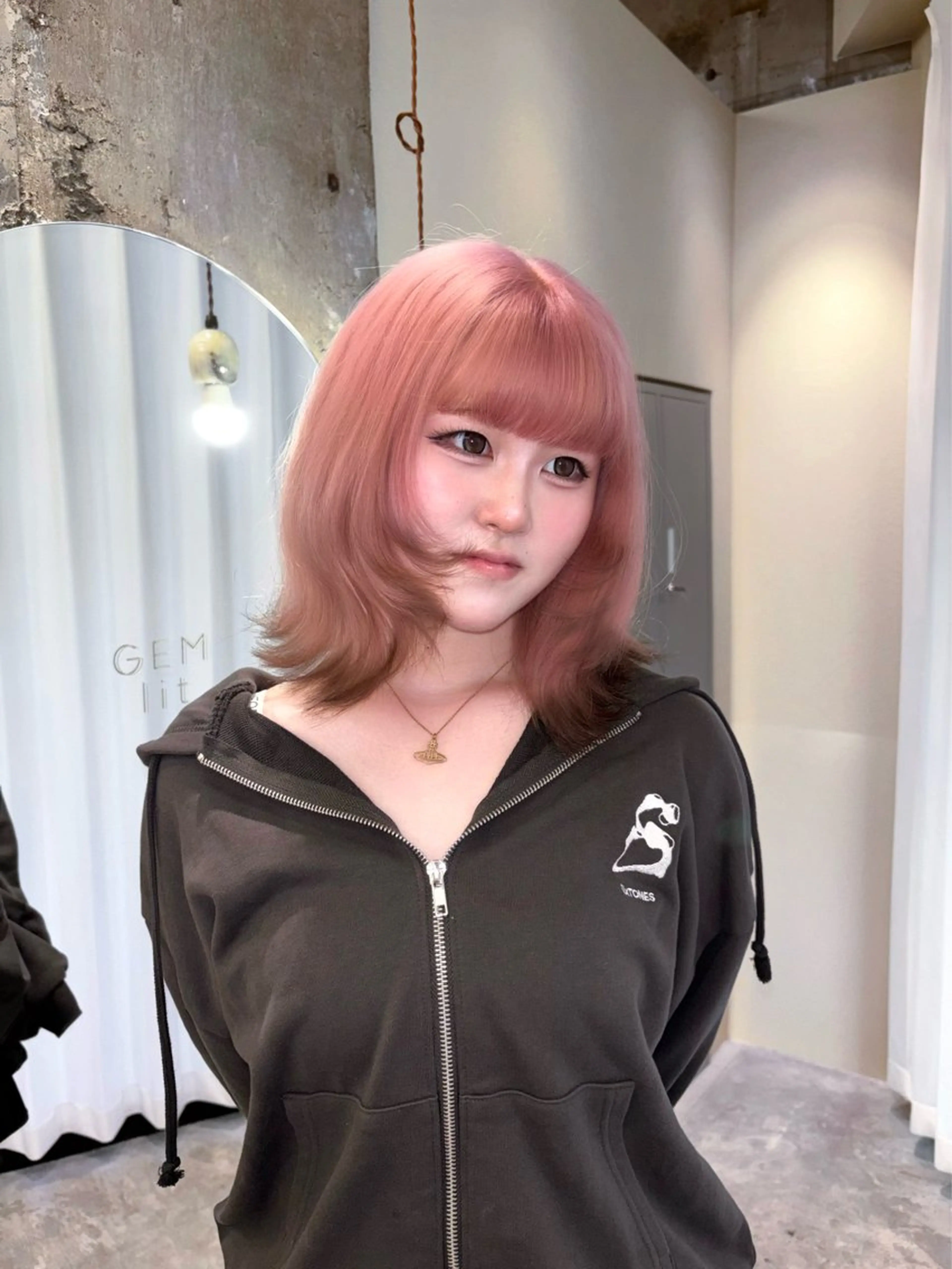 ミディアム 顔まわりレイヤー 顔周りカット レイヤーカット 小顔カット ヘアカラー 名駅/GEM lit risaのヘアスタイル