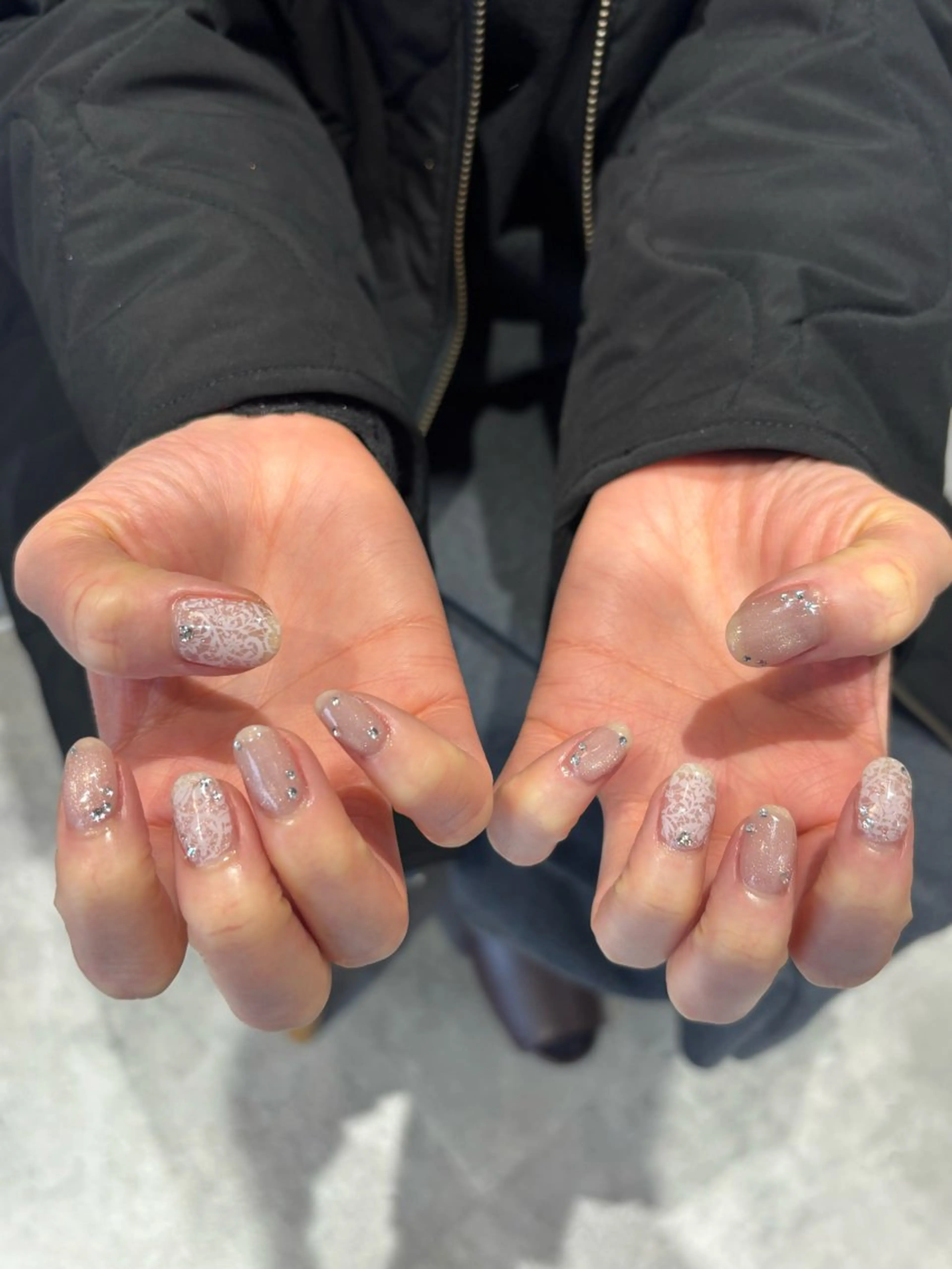 ネイル ハンドネイル 石川 萌香のネイルデザイン