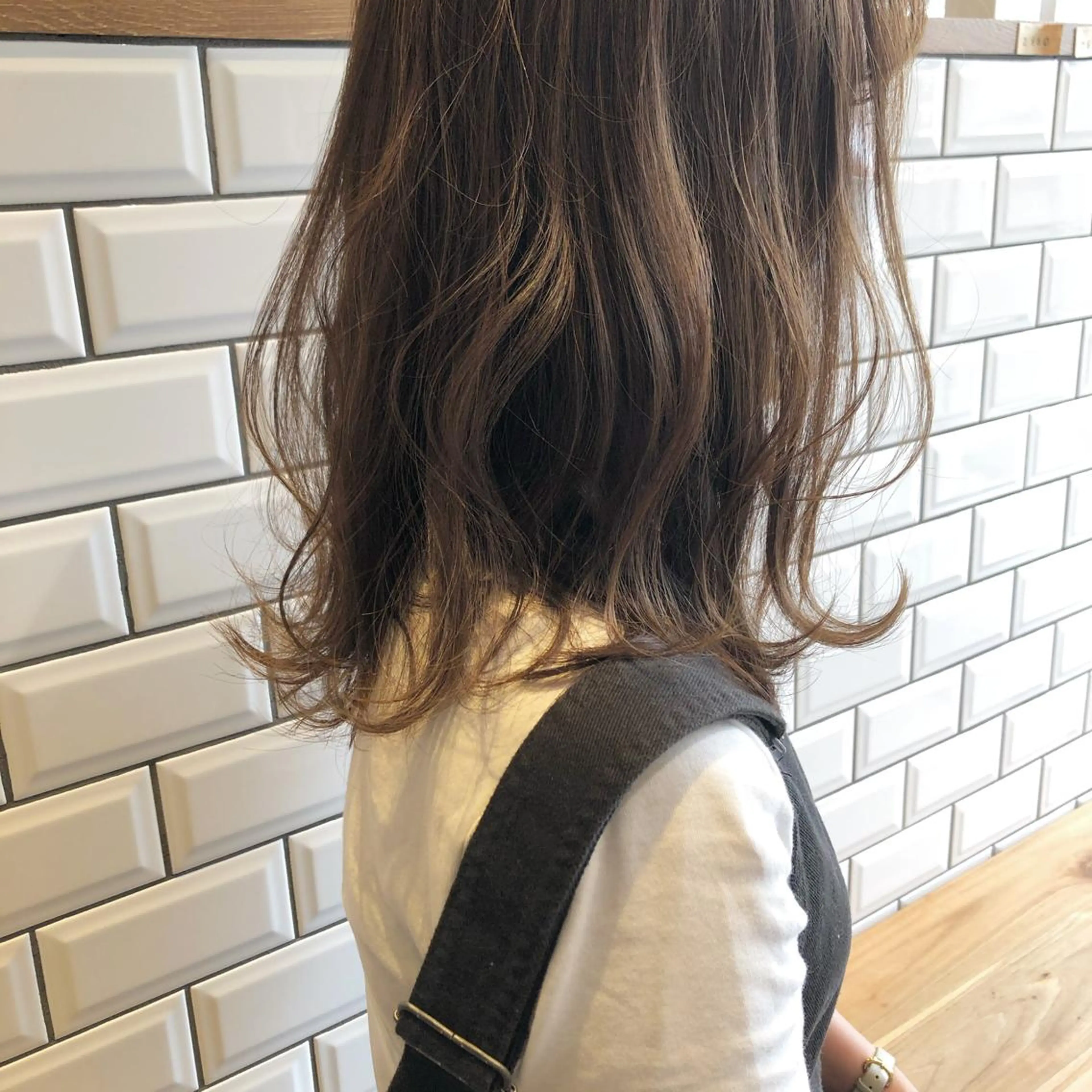 セミロング 戸丸 絵夢のヘアスタイル