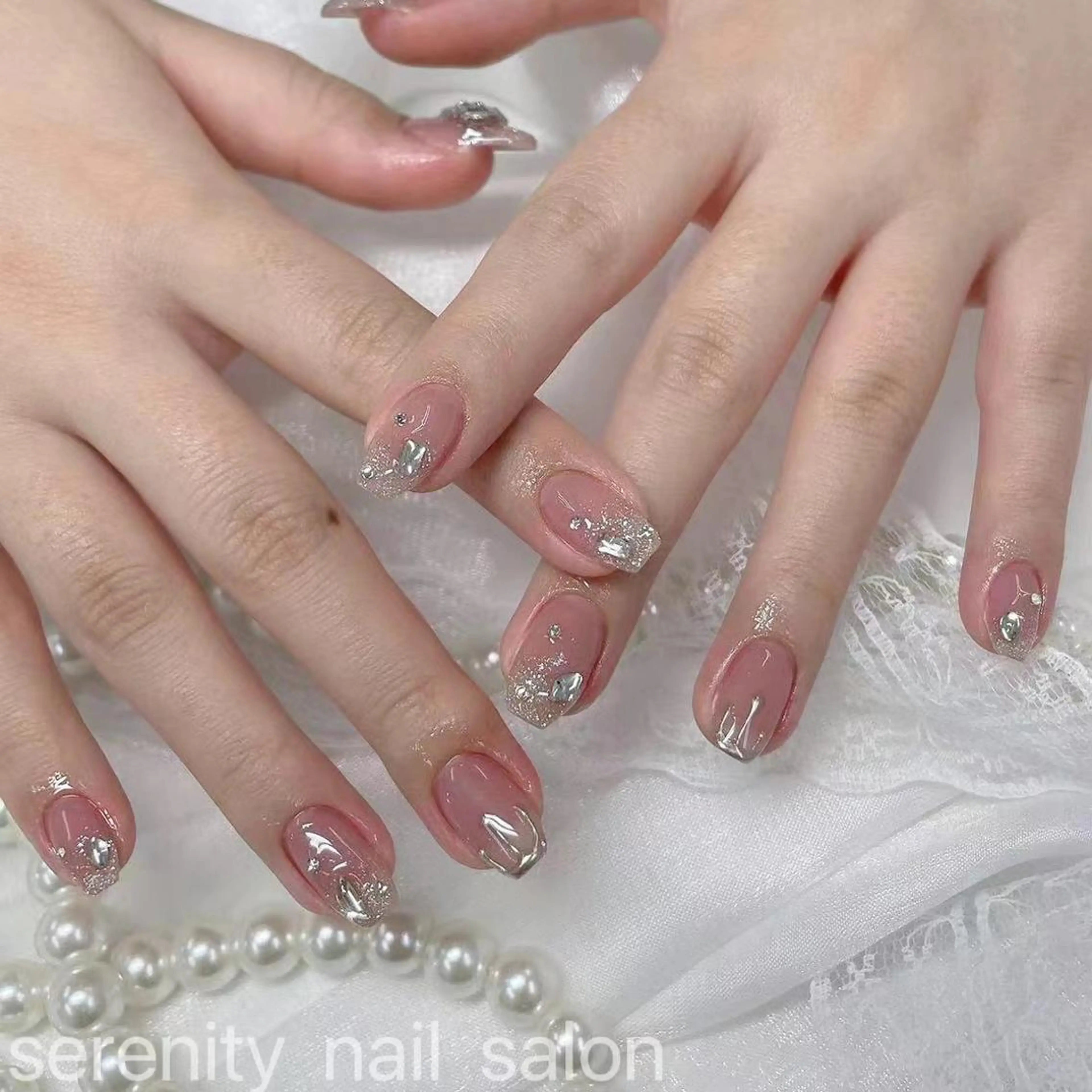 ネイル ハンドネイル ハンドケア ✨Serenity Nail salonのネイルデザイン