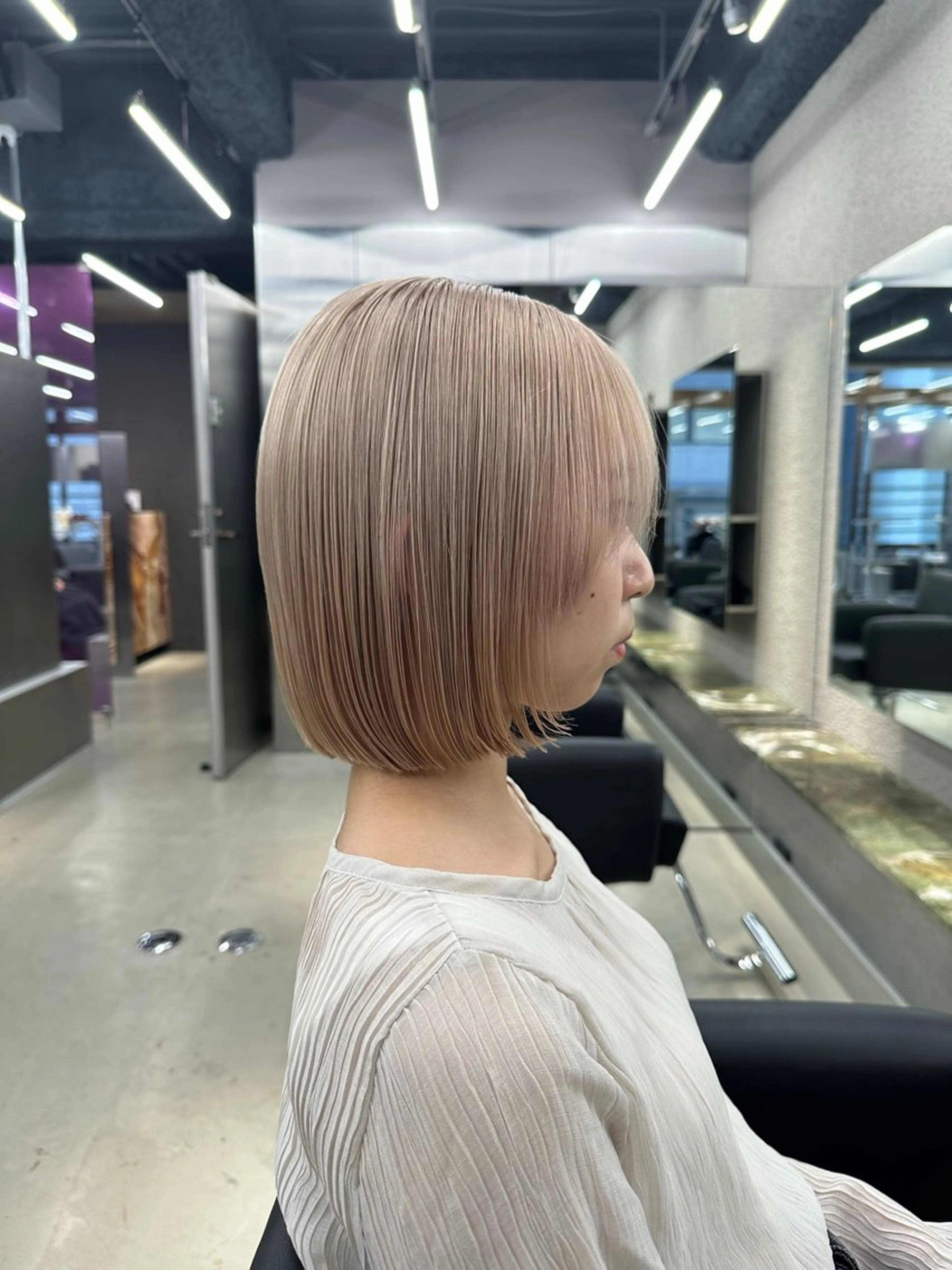 ショート カラー ベージュカラー ミルクティーベージュ 鈴木/ニュアンス パーマ/メンズのヘアスタイル