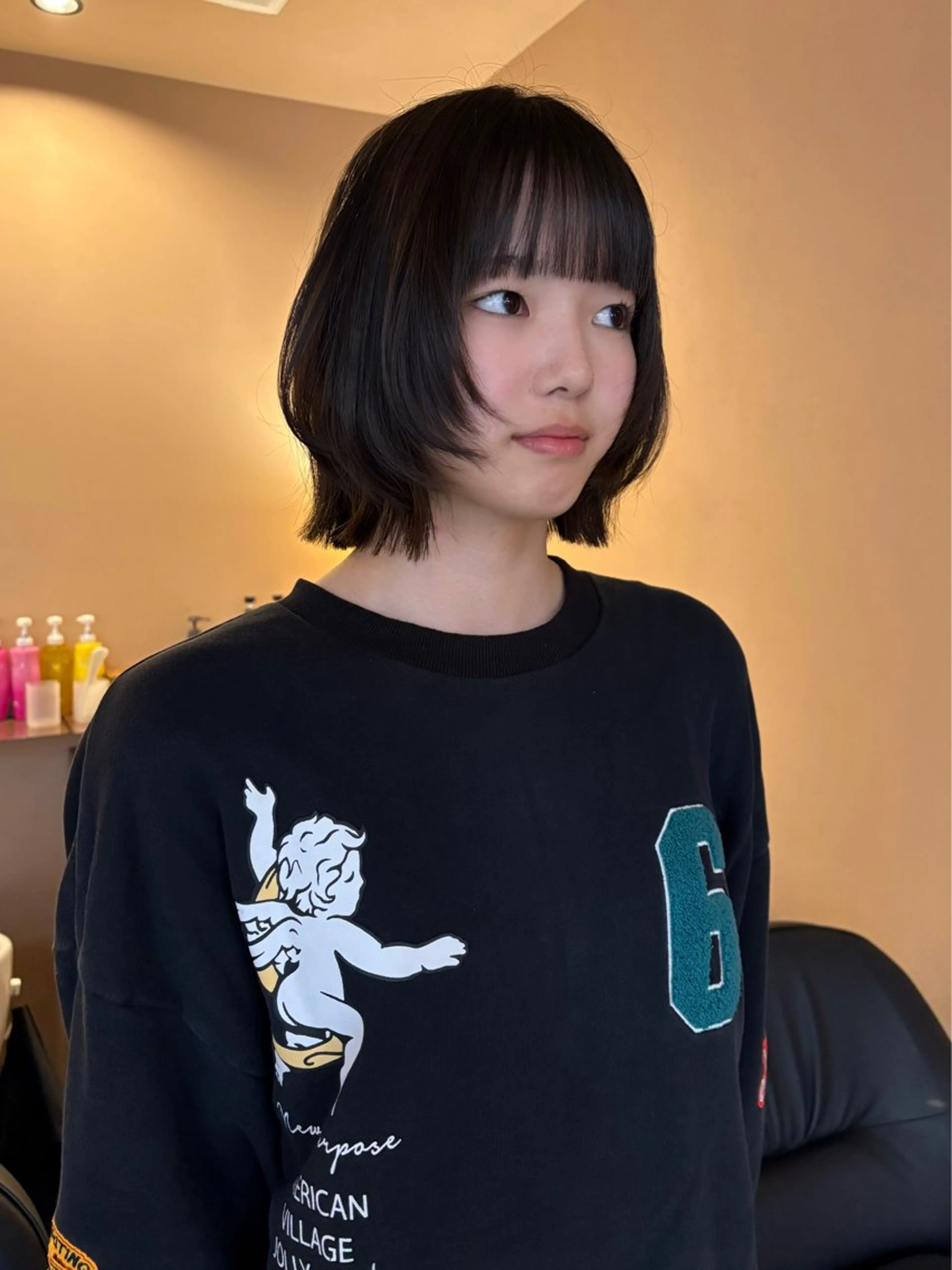 ショート 切りっぱなしボブ ボブ くびれヘア 顔周りカット レイヤーカット カット メンズモデル募集中 YOKE reinaのヘアスタイル