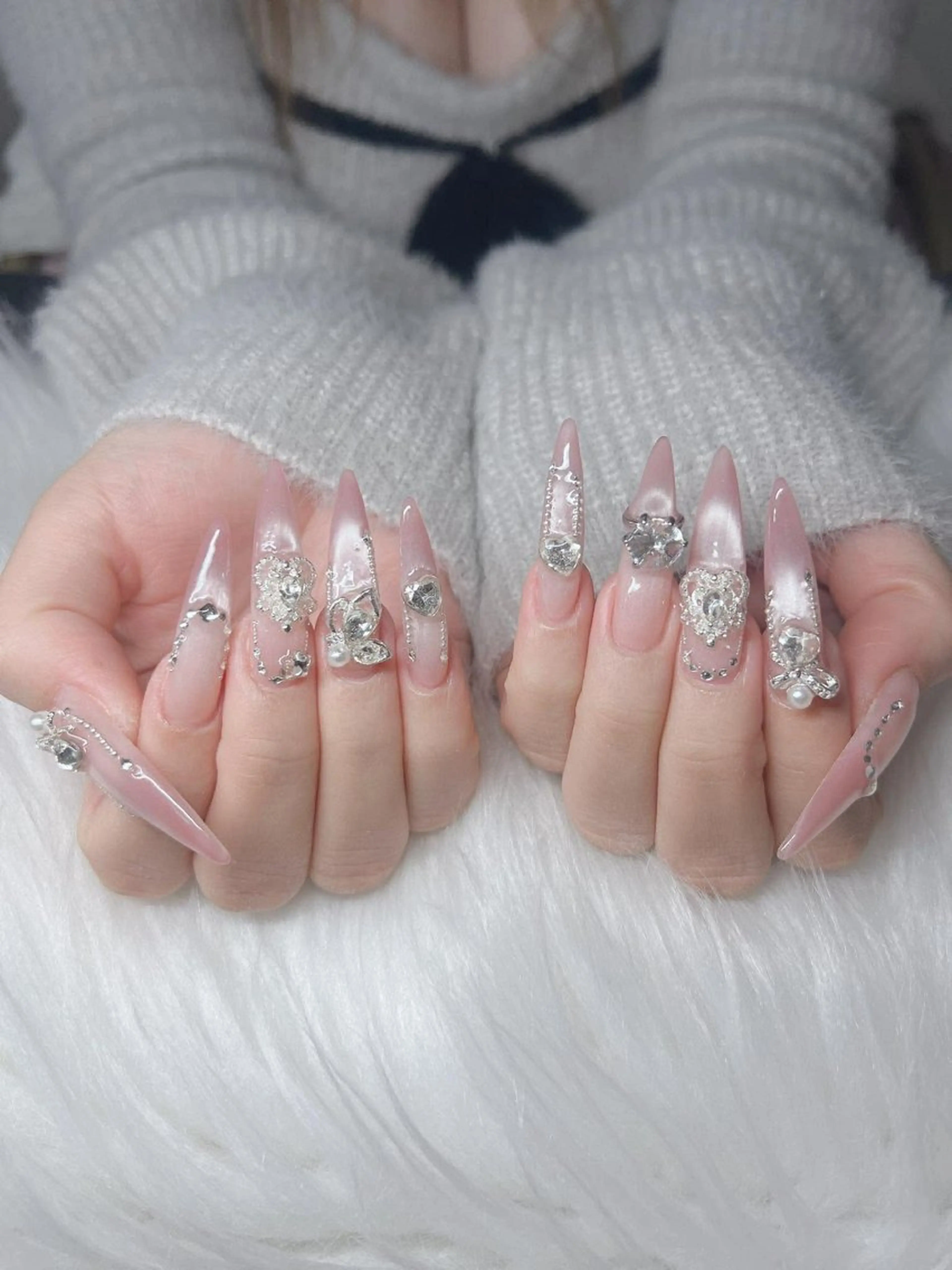 ネイル 長さ出し グラデーション 卒業式 キラキラネイル マグネットネイル ハンドネイル Lee Nailsのネイルデザイン