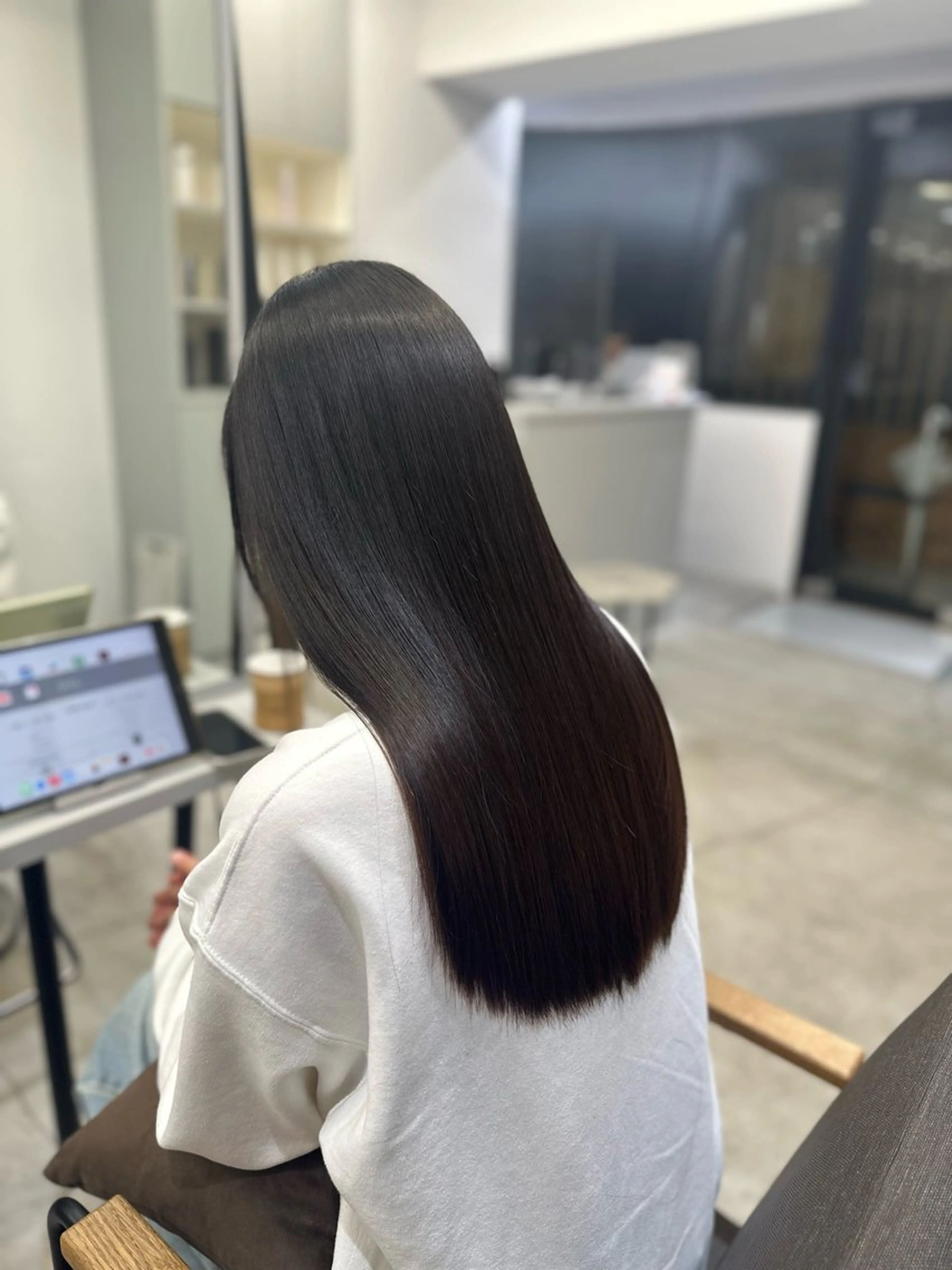 ロング パーマ 縮毛矯正 ハイトーンカラー が絶対可愛い✨泰聖✨のヘアスタイル