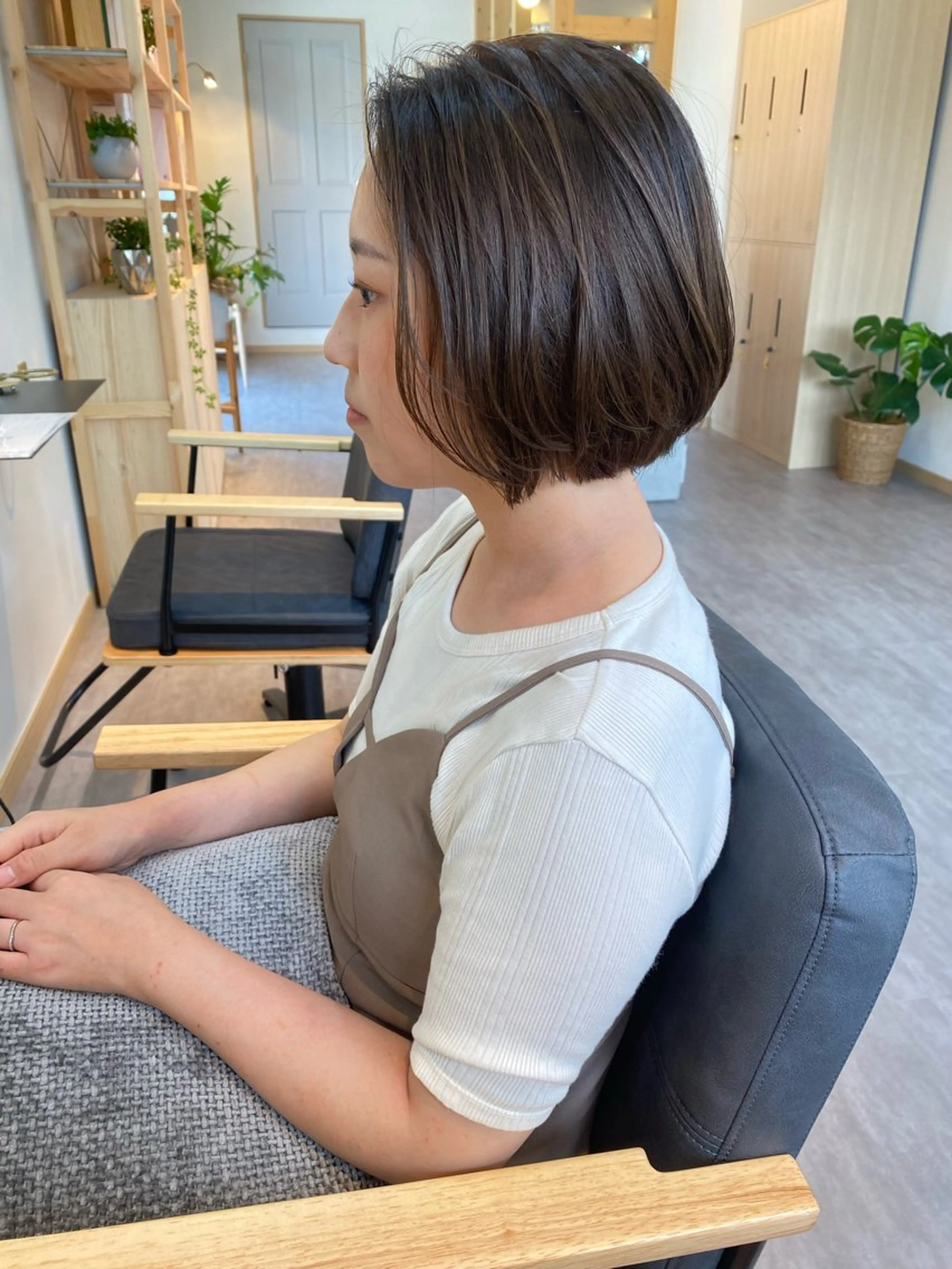 ショート カット ヘアカラー トリートメント 内野 友貴のヘアスタイル