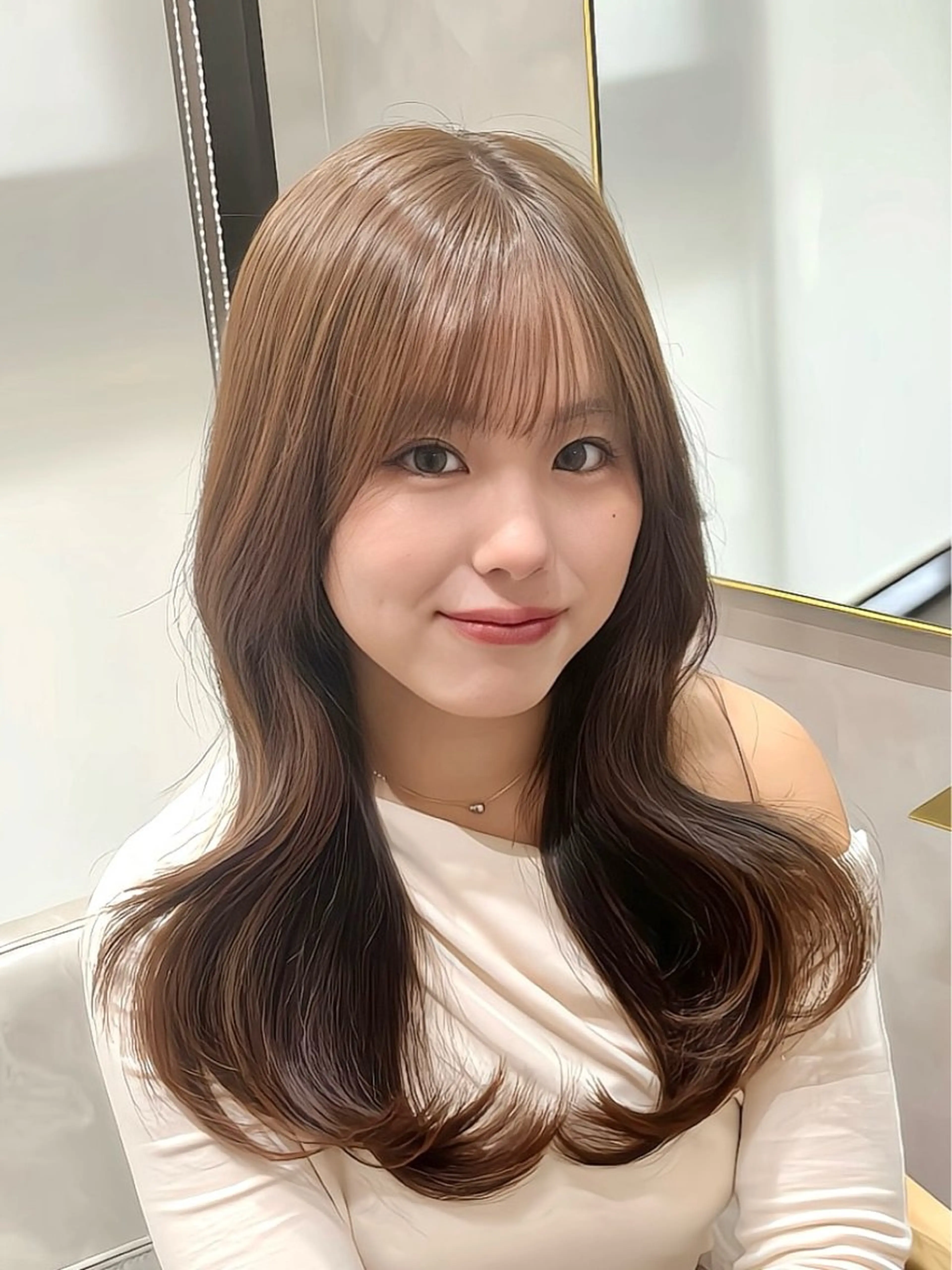 韓国風レイヤーカットの写真