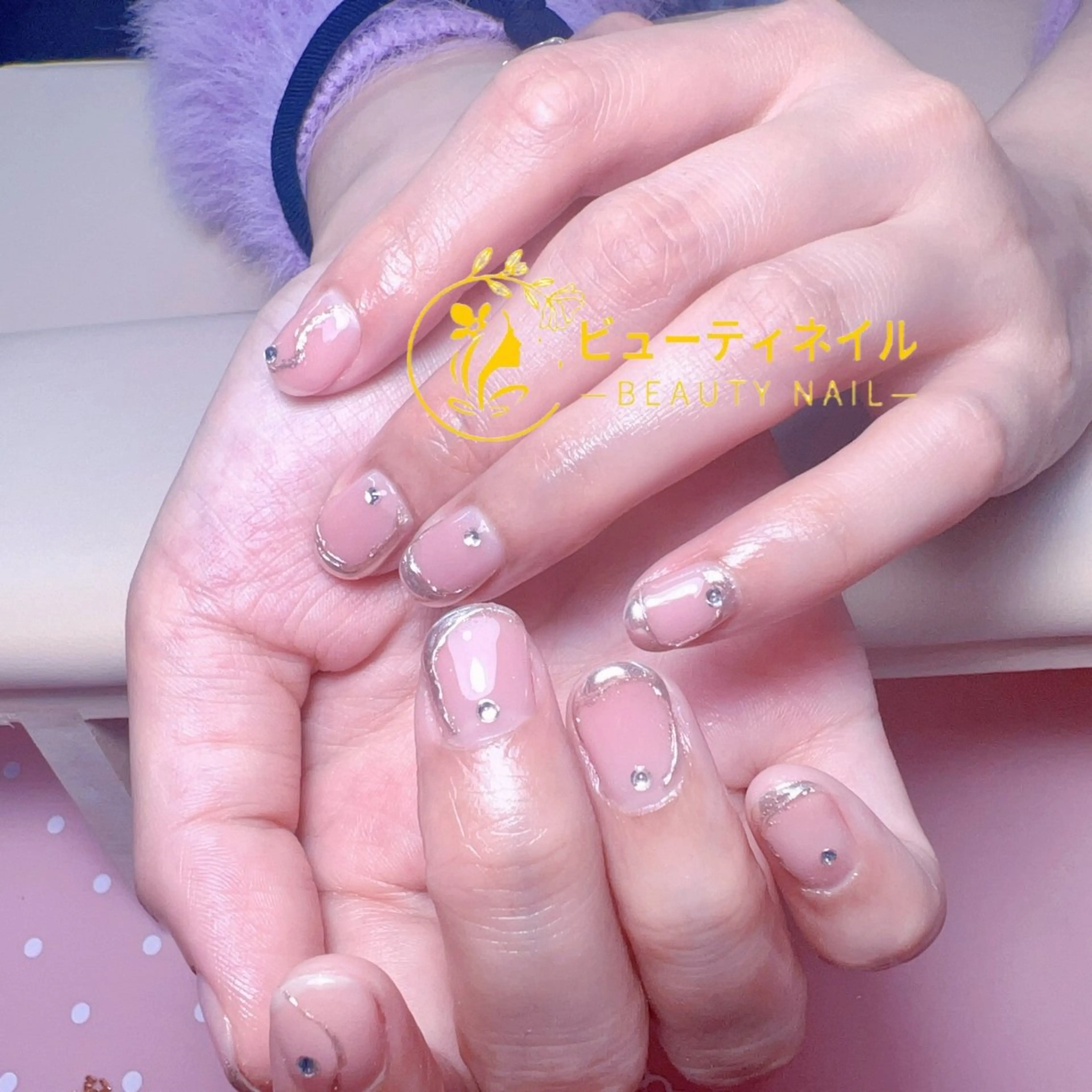 ネイル 長さ出し ジェルネイル Moonstone Salon所属・Moonstone Salonのネイルデザイン