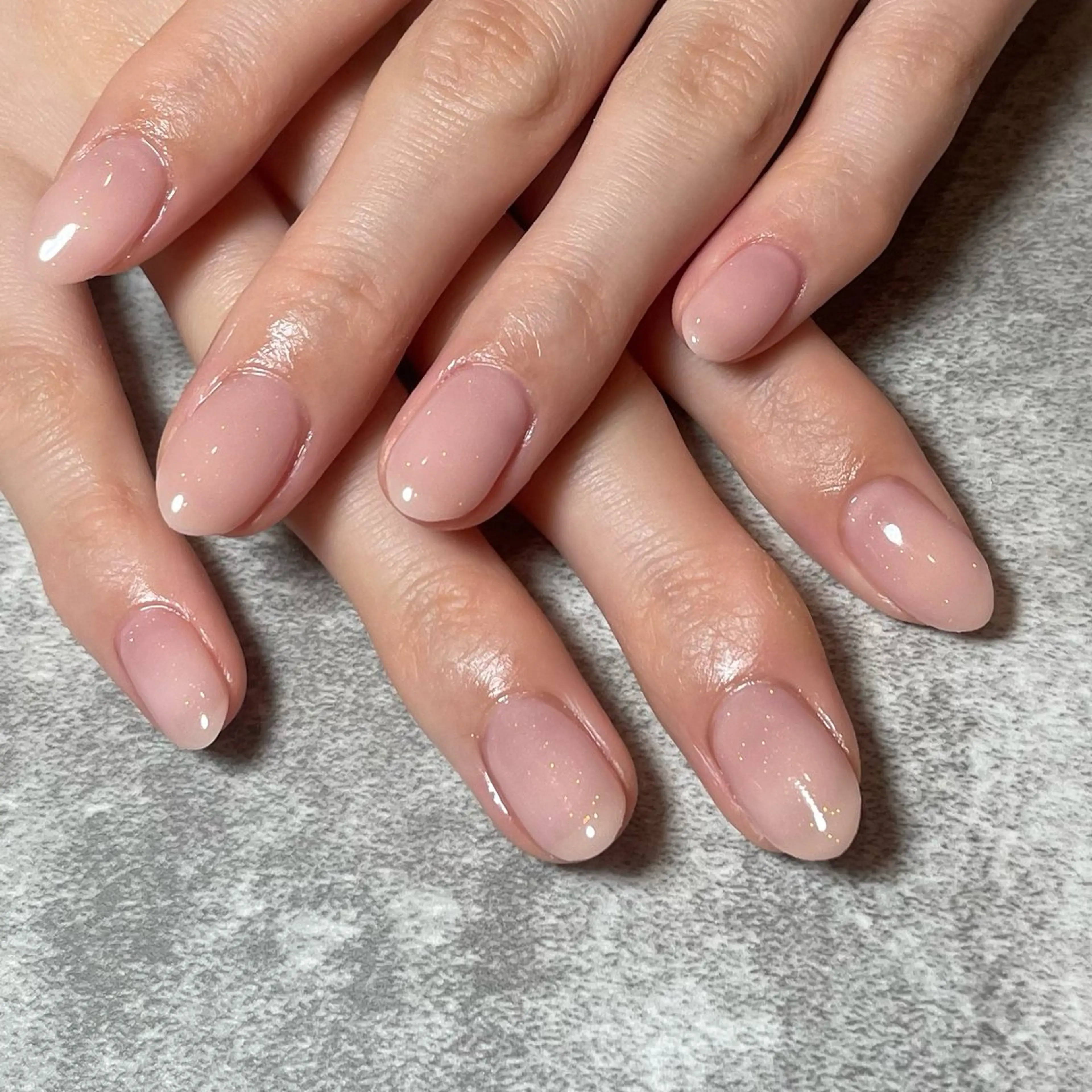 ネイル ゴールド ラメ(グリッター) オフィスネイル Sun Brown Mireiのネイルデザイン
