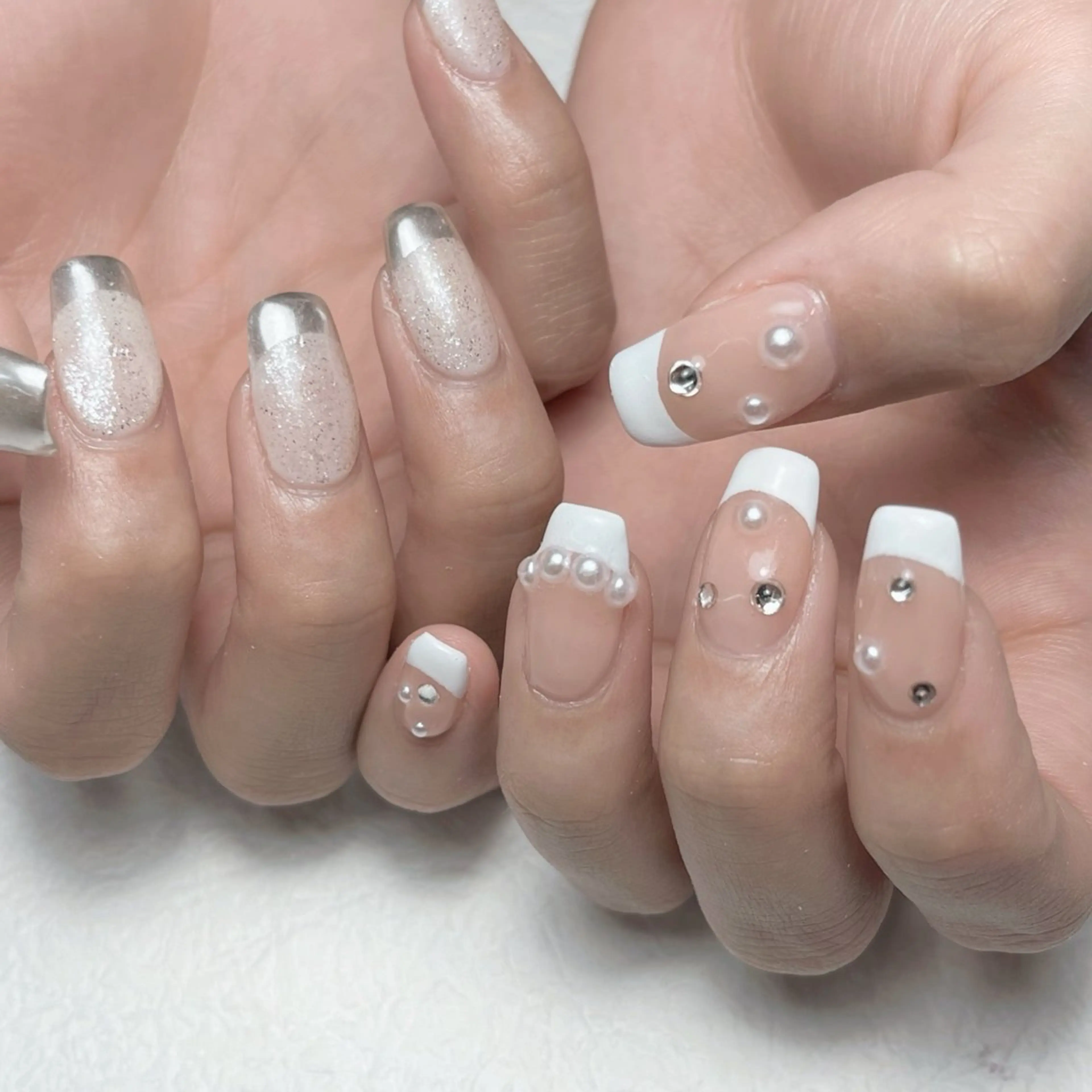 ネイル アートネイル フットネイル フレンチネイル ジェルネイル キラキラネイル Y nail なんば堀江店のネイルデザイン