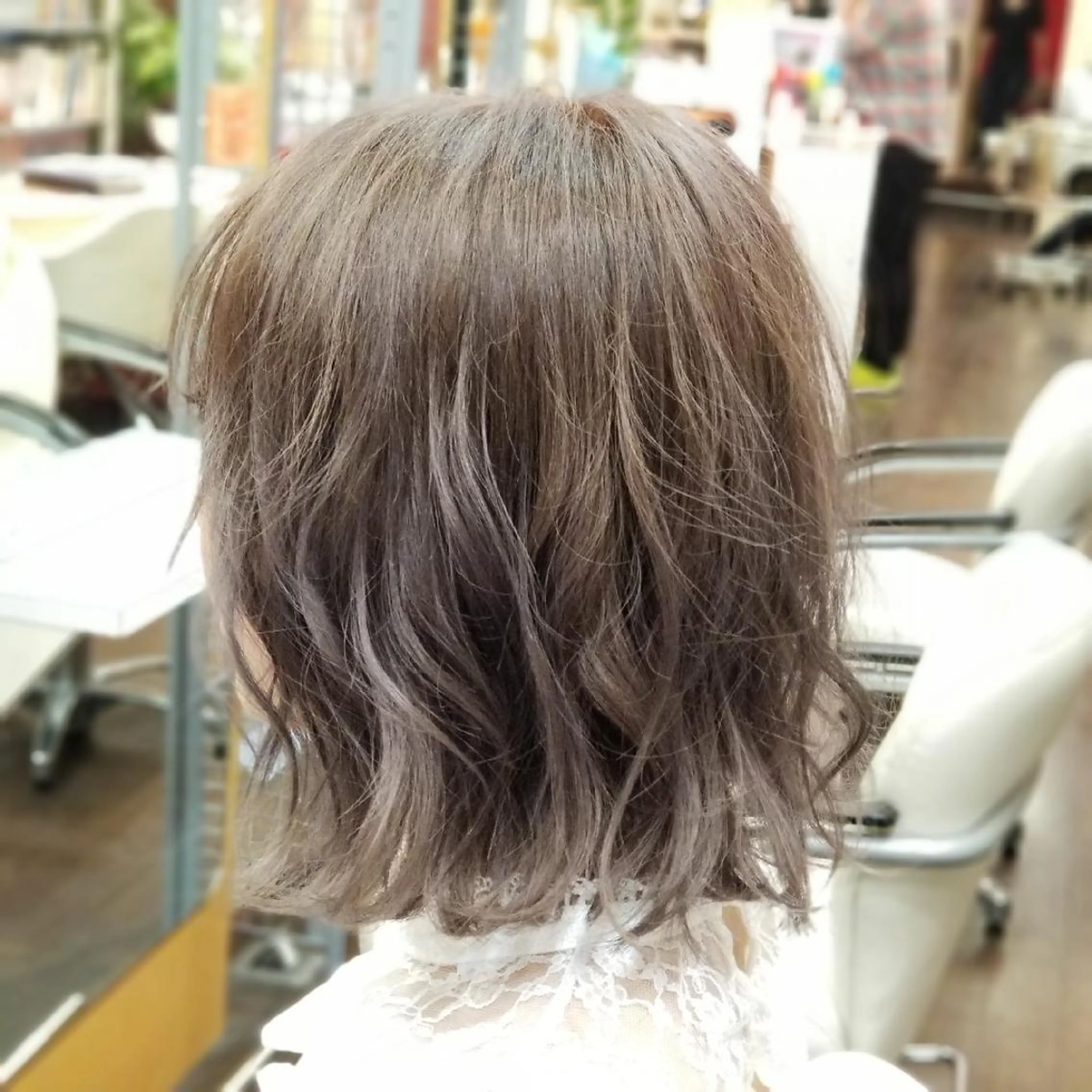 ミディアム カット 植田 /エクステ /ブリーチ/髪質改善のヘアスタイル