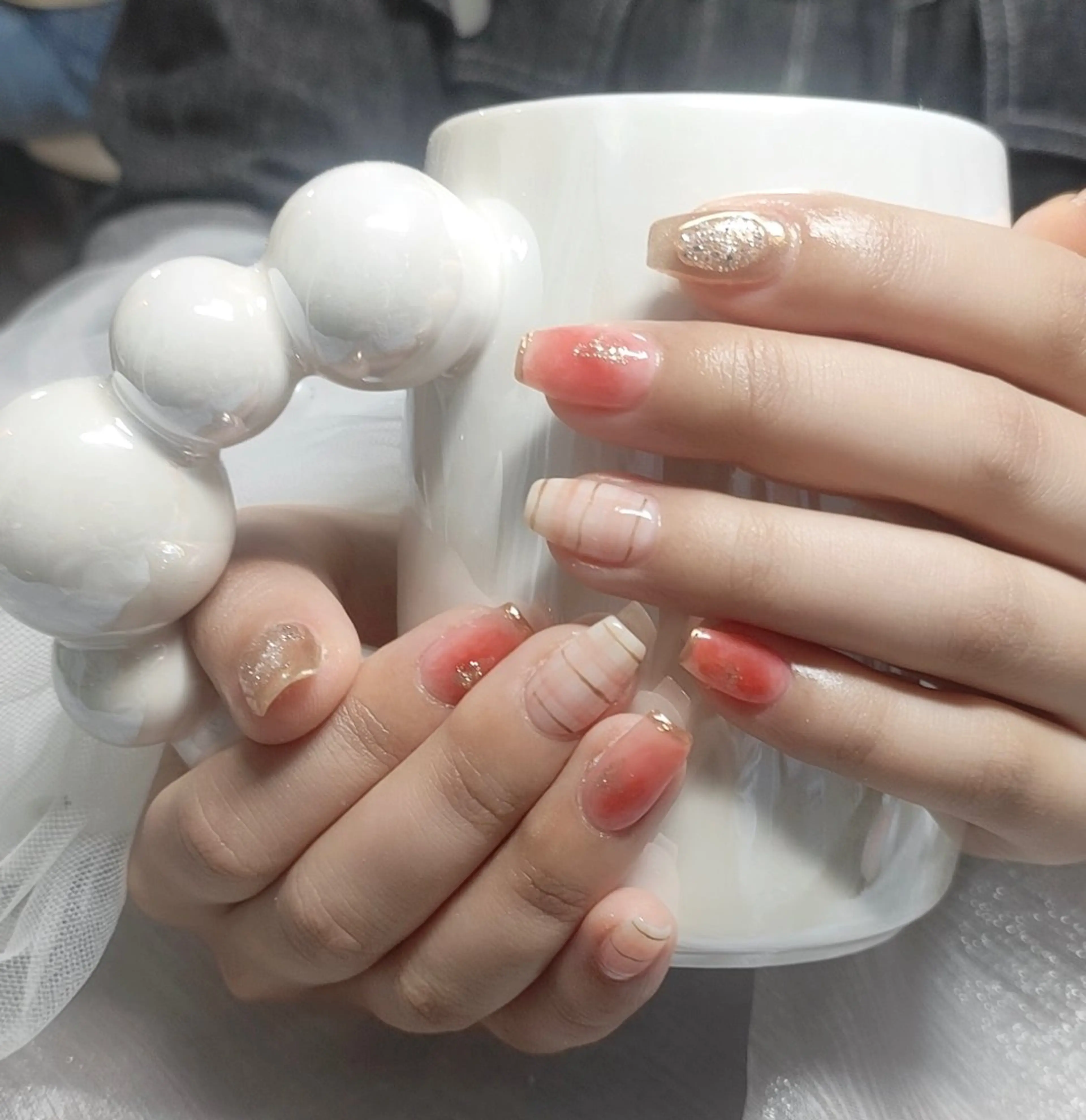 ネイル ハンドネイル &ME ネイルサロンのネイルデザイン