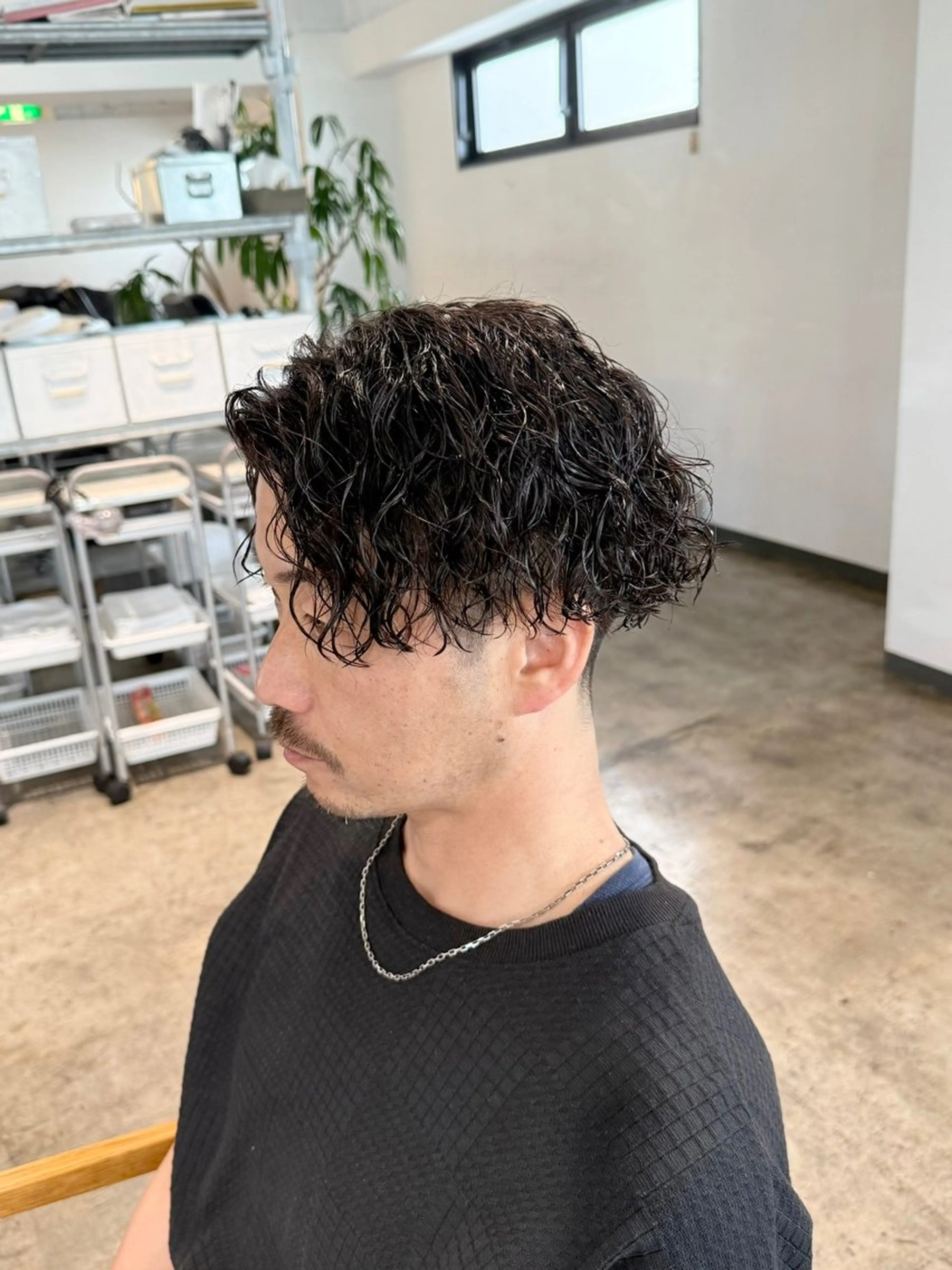 パーマ メンズ センターパート メンズパーマ カット パーマ トリートメント 骨格補正施術/メンズ 専門美容師/YUYAのヘアスタイル