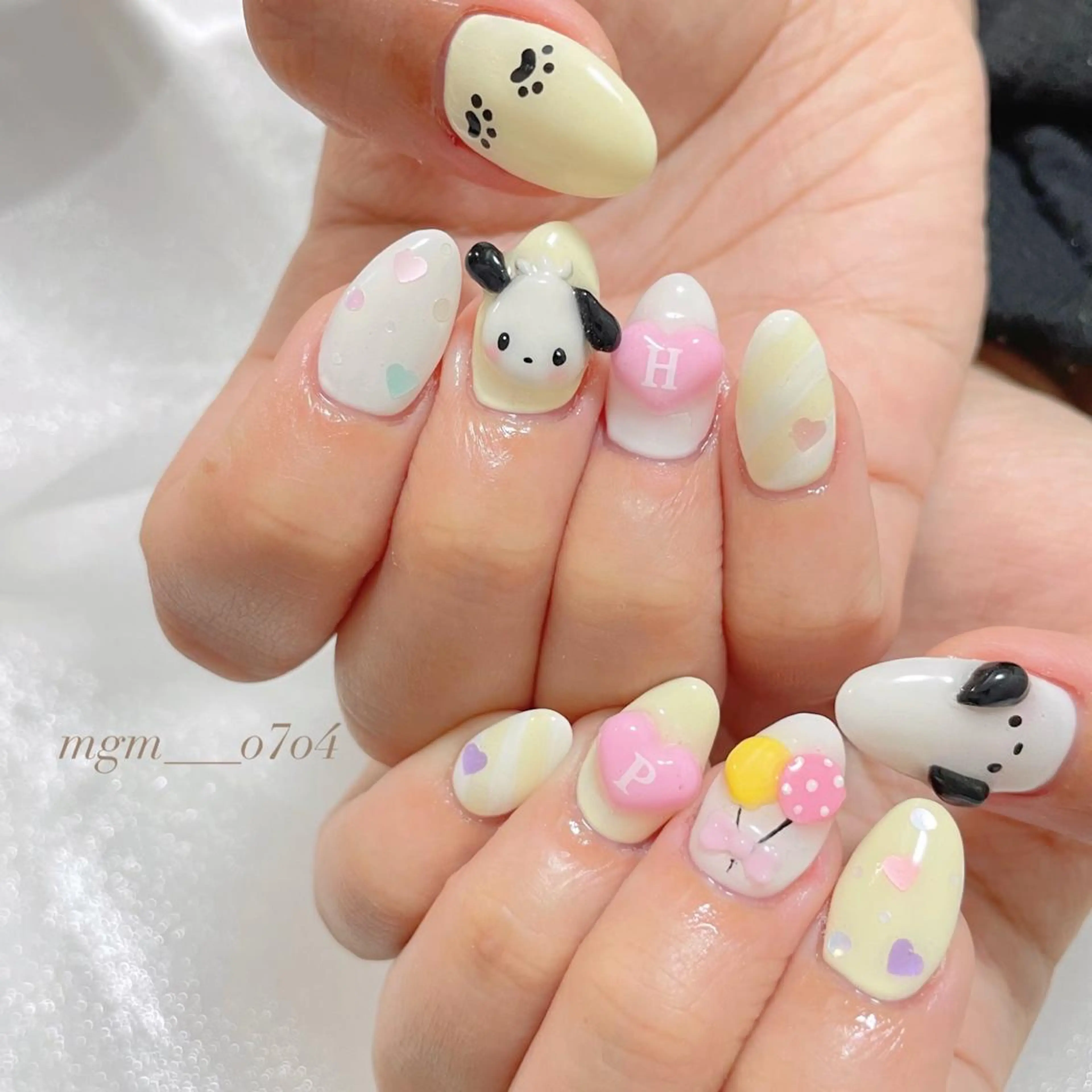 ネイル アートネイル ハンドネイル ハンドケア MoON...❤︎ MeGuのネイルデザイン