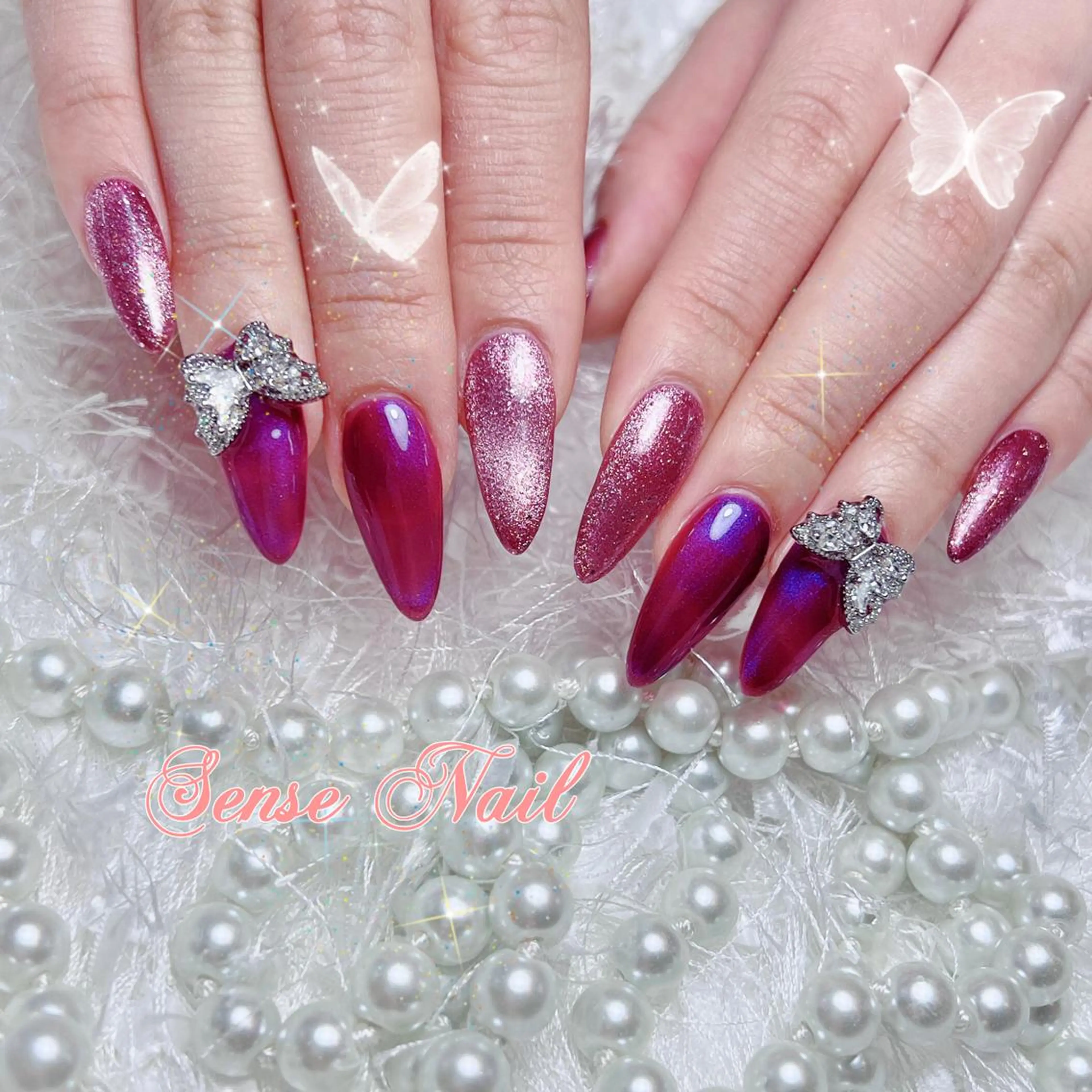 ネイル Queening 🦋のネイルデザイン