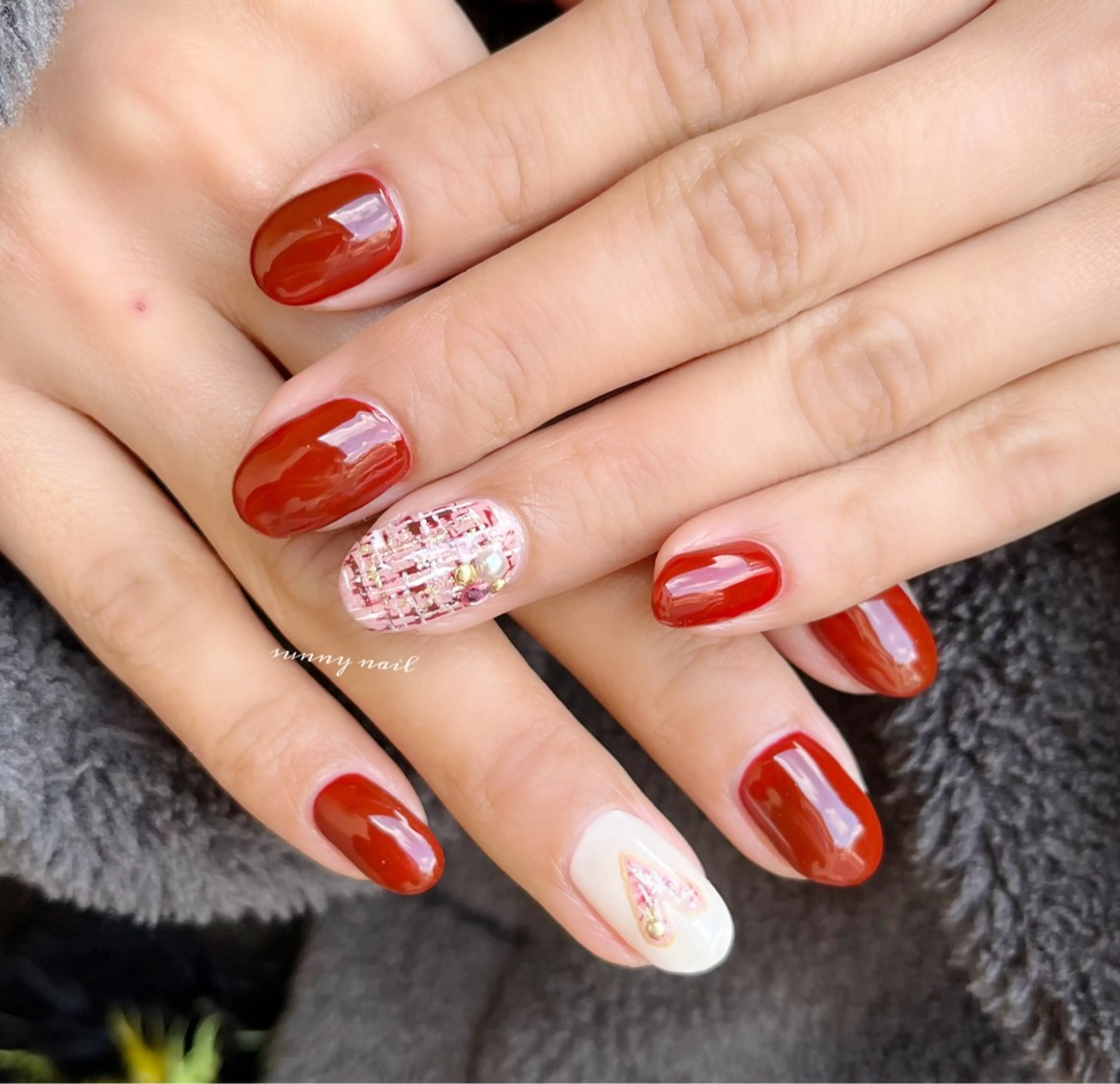 ネイル ボルドー ジェルネイル ハート パラジェル ツイードネイル sunny nailのネイルデザイン