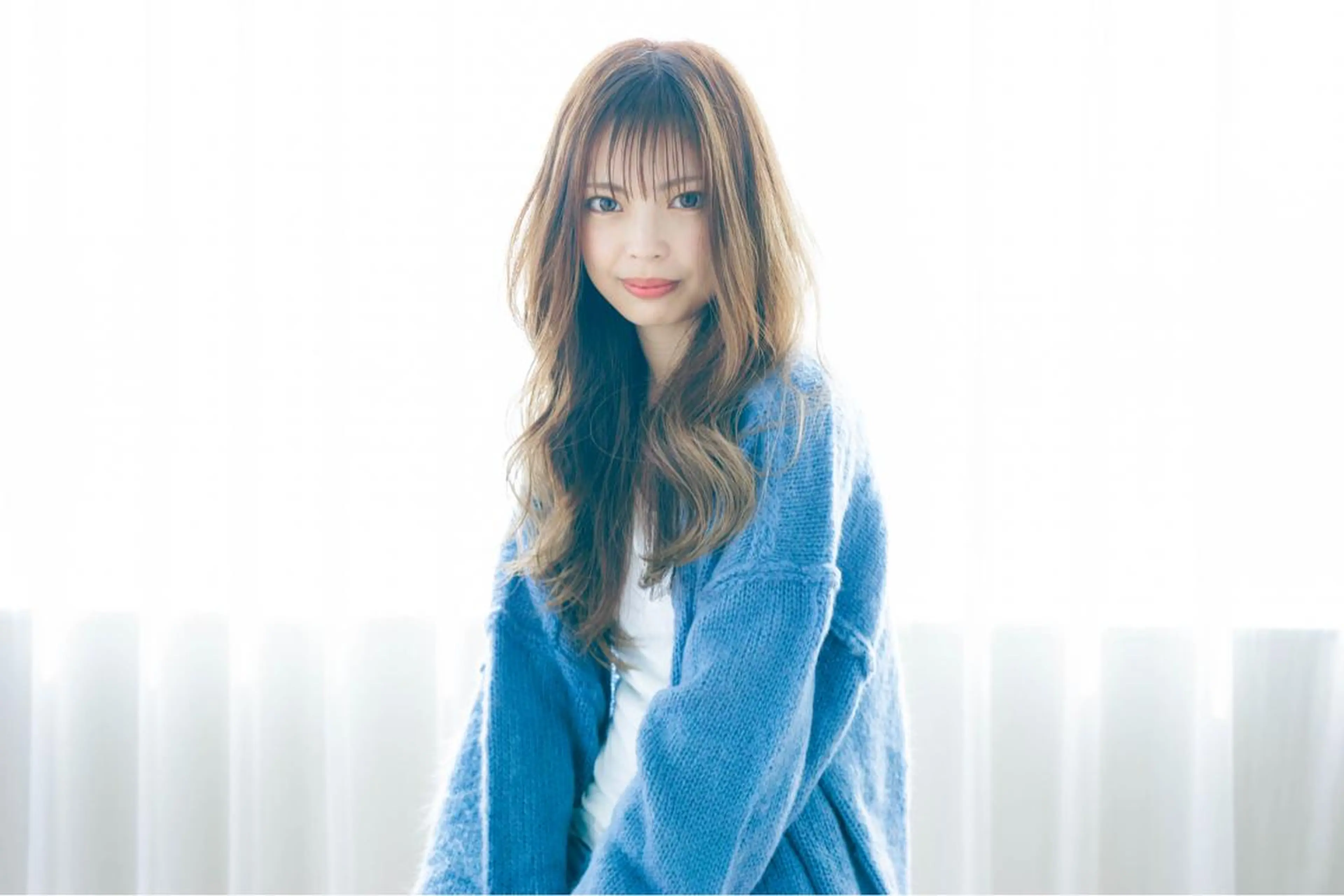 ロング カラー 韓国風ヘア レイヤーカット シースルーバング ヘアカラー トリートメント フリーランス【Chill-hus】所属・小野 和摩のヘアスタイル