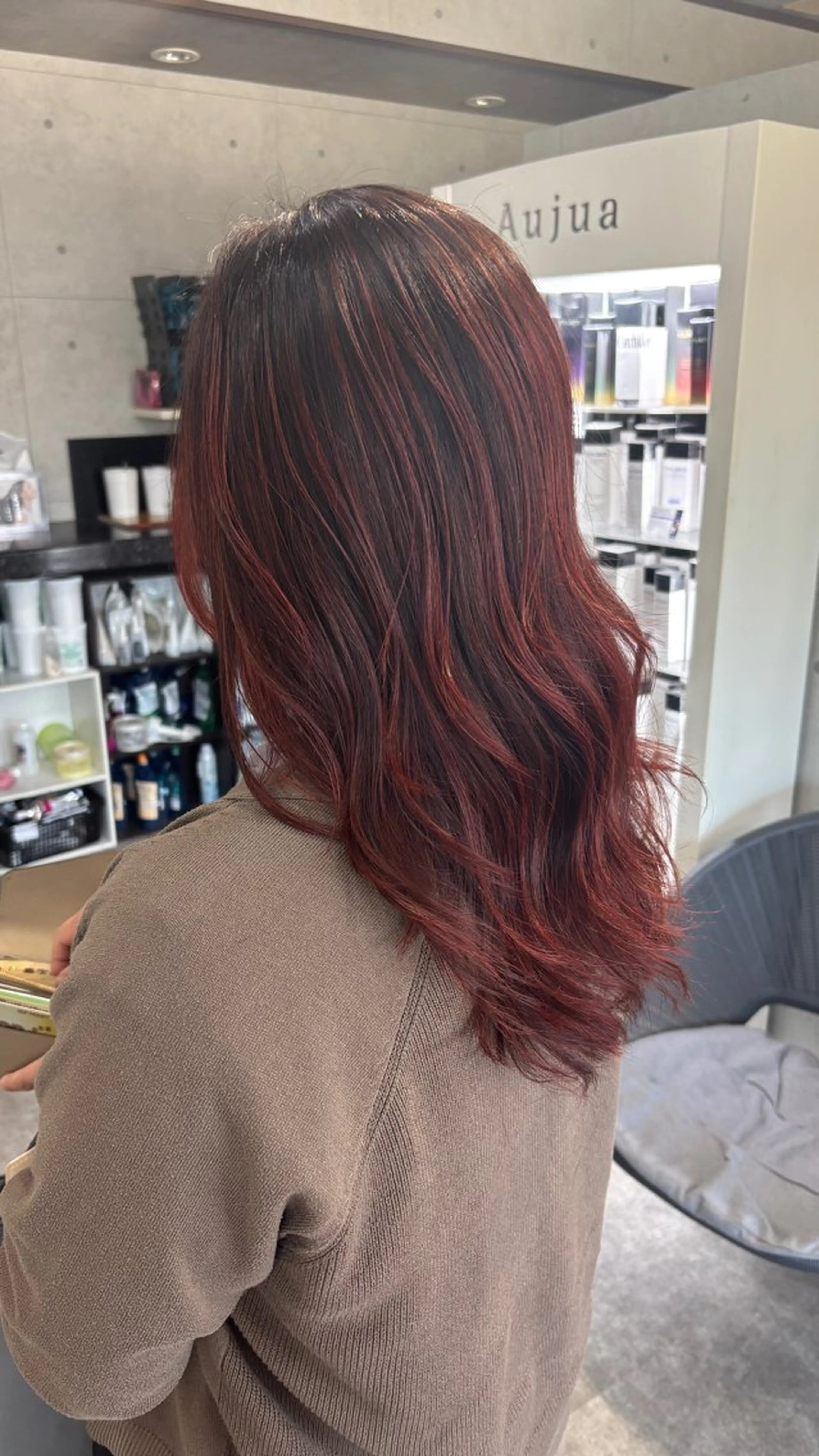 セミロング ショートボブ ボブ ハイライト 髪質改善 レイヤーカット カット ヘアカラー REVE美容室 REVEマツエクのヘアスタイル