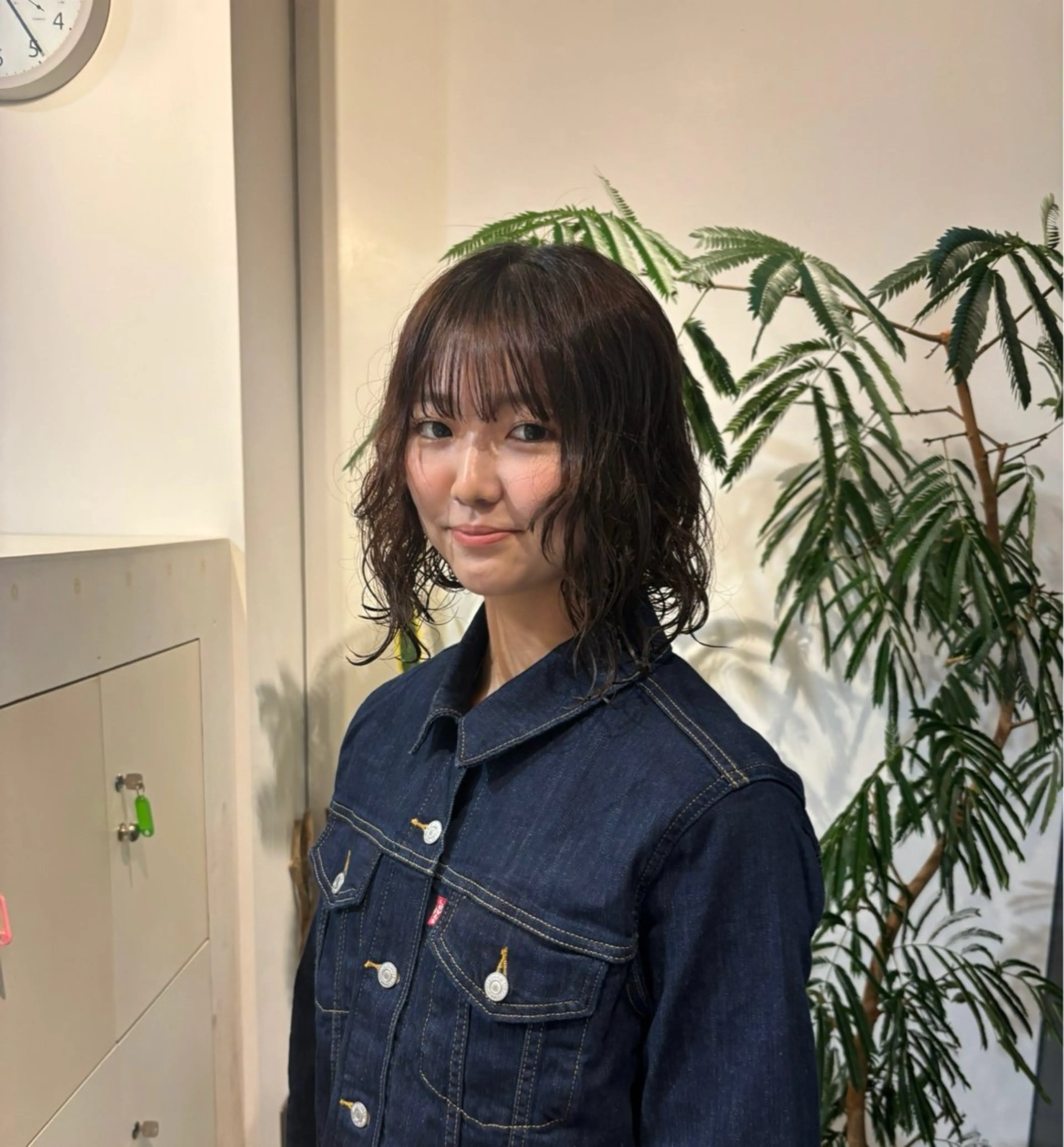 ミディアム パーマ ミディアムパーマ カット パーマ 悩みを解決💫似合せ RENのヘアスタイル