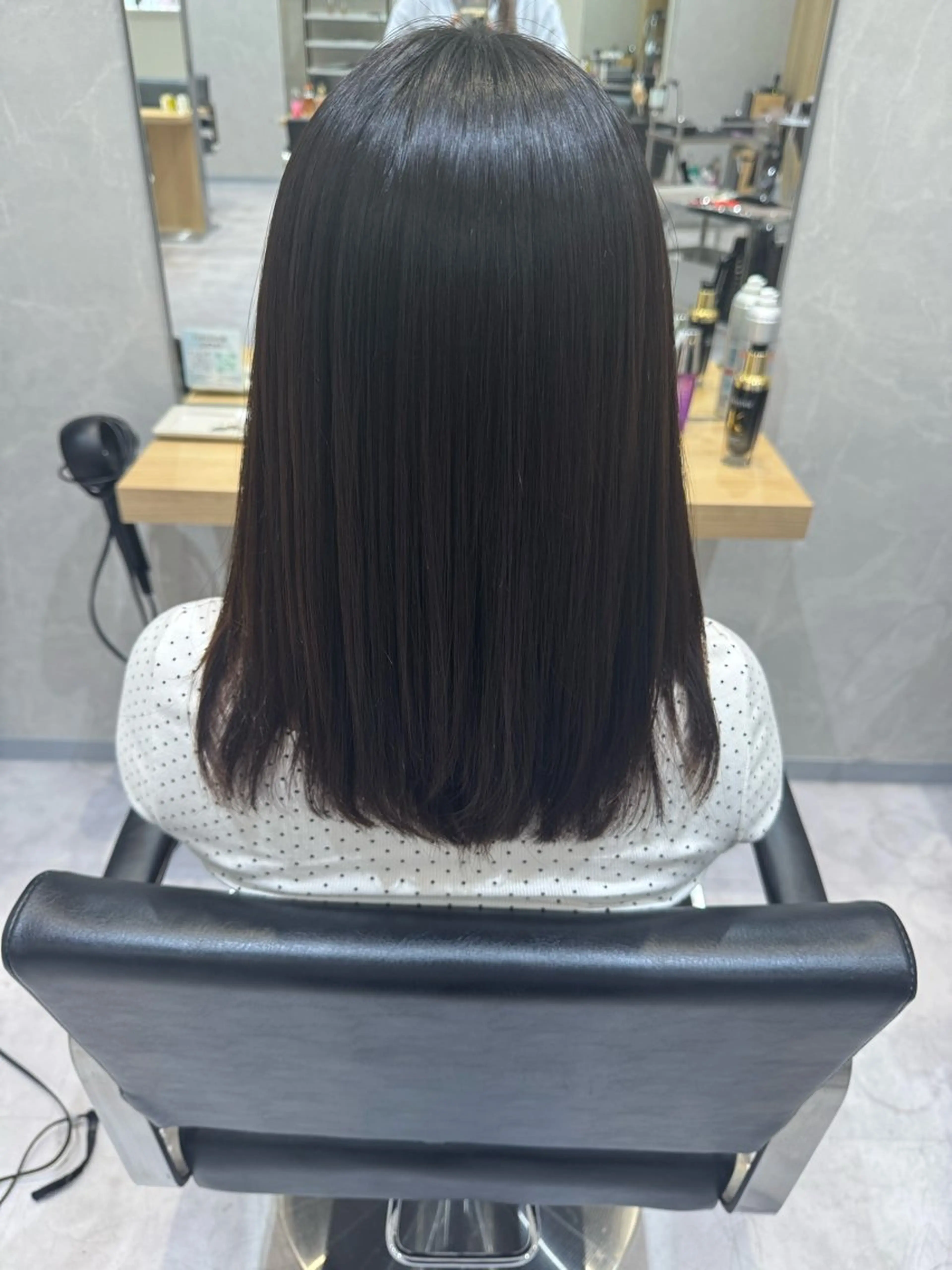 セミロング 髪質改善 縮毛矯正 カット ヘアカラー 縮毛矯正 髪質改善/縮毛矯正 /メンズパーマ川田のヘアスタイル