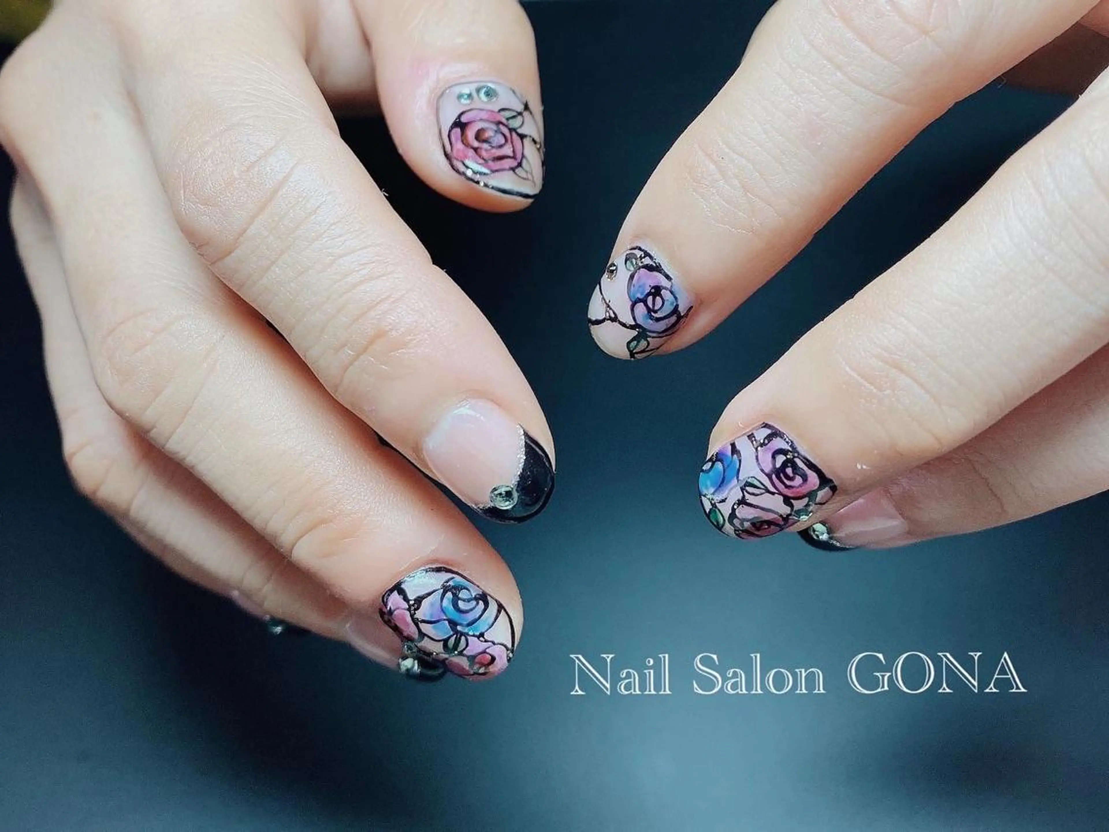 ネイル ネイルサロン&スクールGONA所属・ネイルサロン& スクールGONAのネイルデザイン