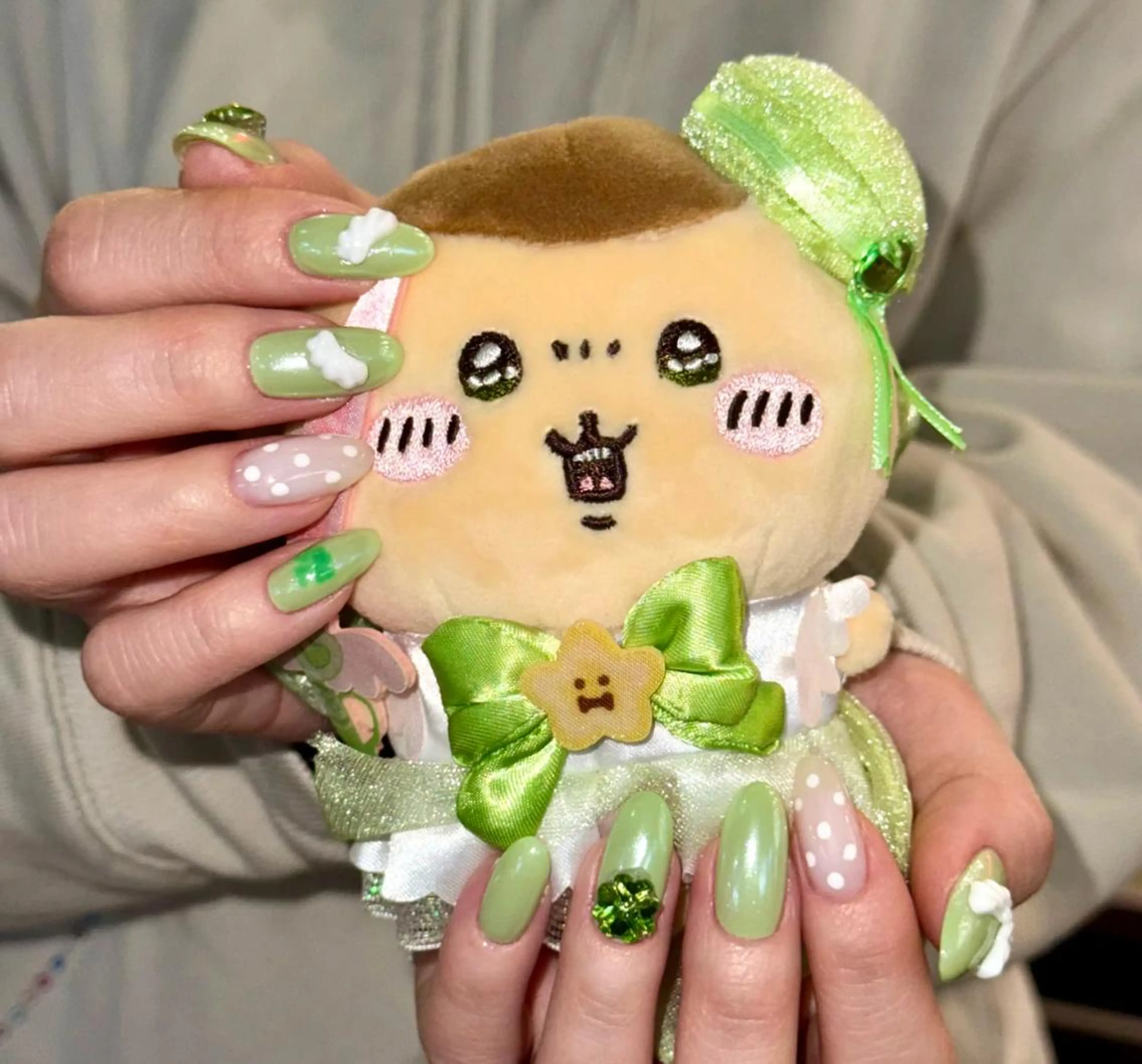 ネイル ハンドネイル 🎀 Ayaka_nailのネイルデザイン